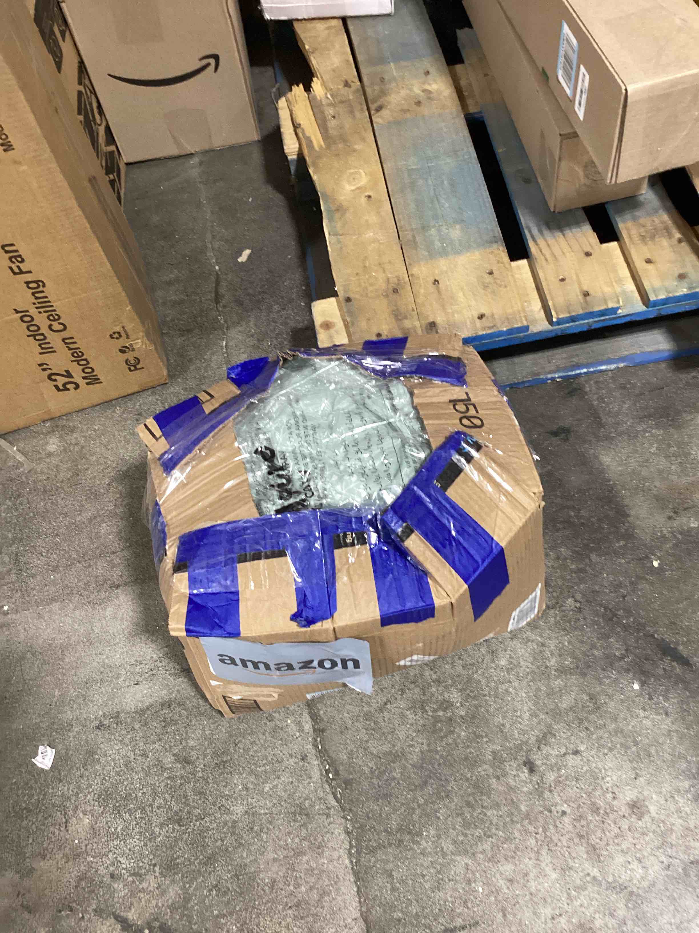 https://s3.amazonaws.com/lotting-images-prod/bidfta/PNK1838124_1757358490783.jpeg
