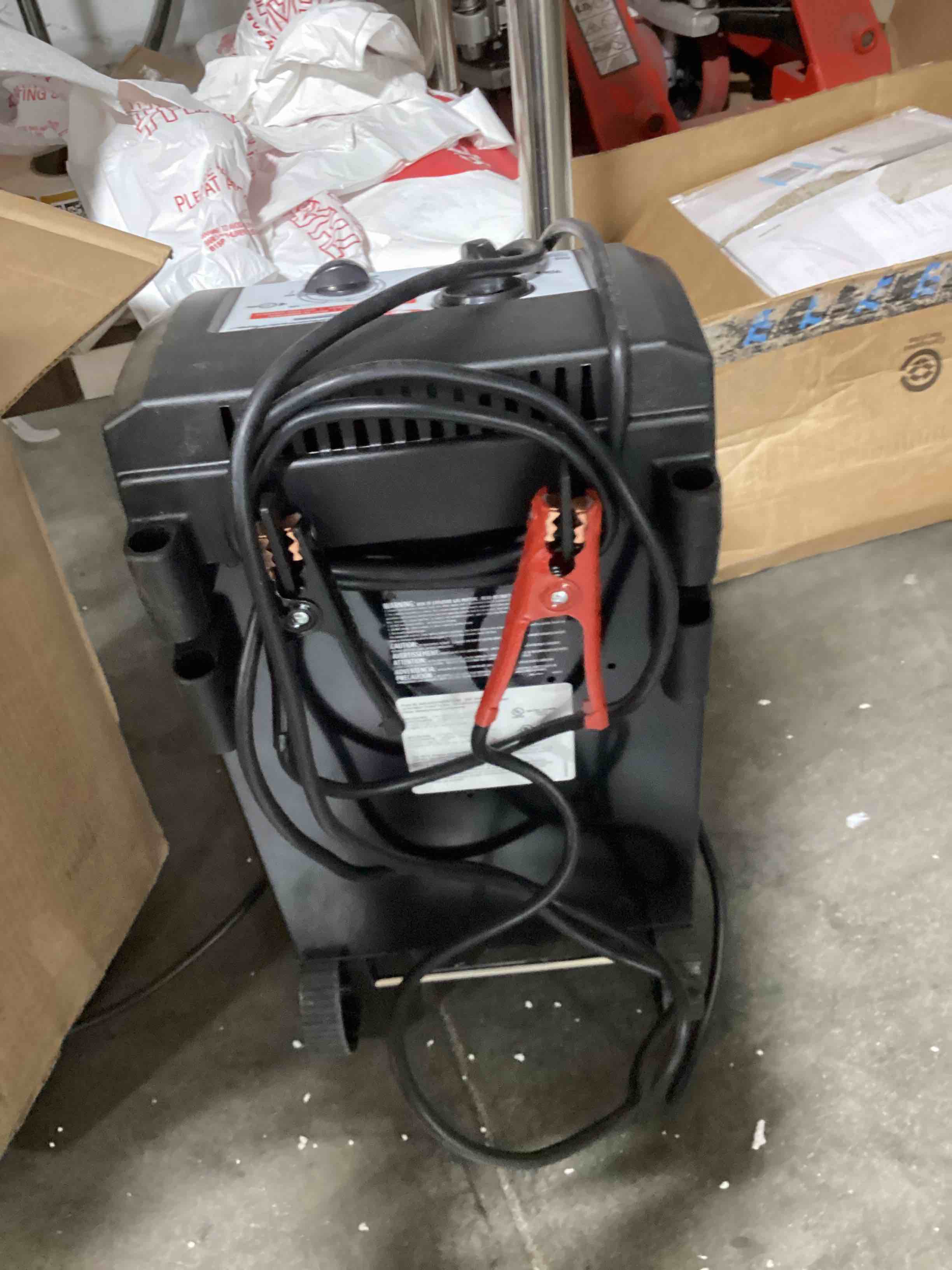 https://s3.amazonaws.com/lotting-images-prod/bidfta/PNK1838421_1757600174498.jpeg