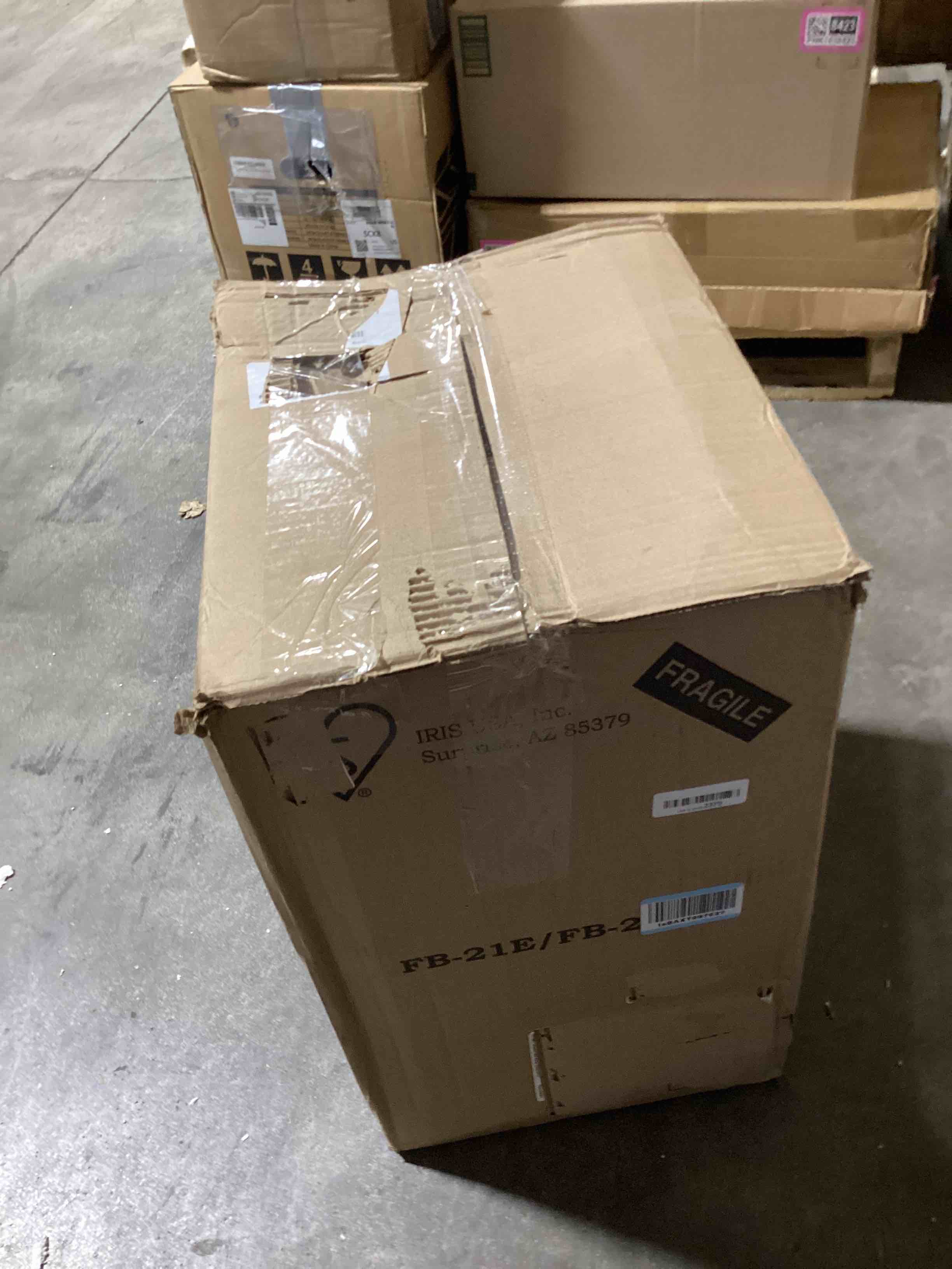 https://s3.amazonaws.com/lotting-images-prod/bidfta/PNK1838427_1757601214514.jpeg