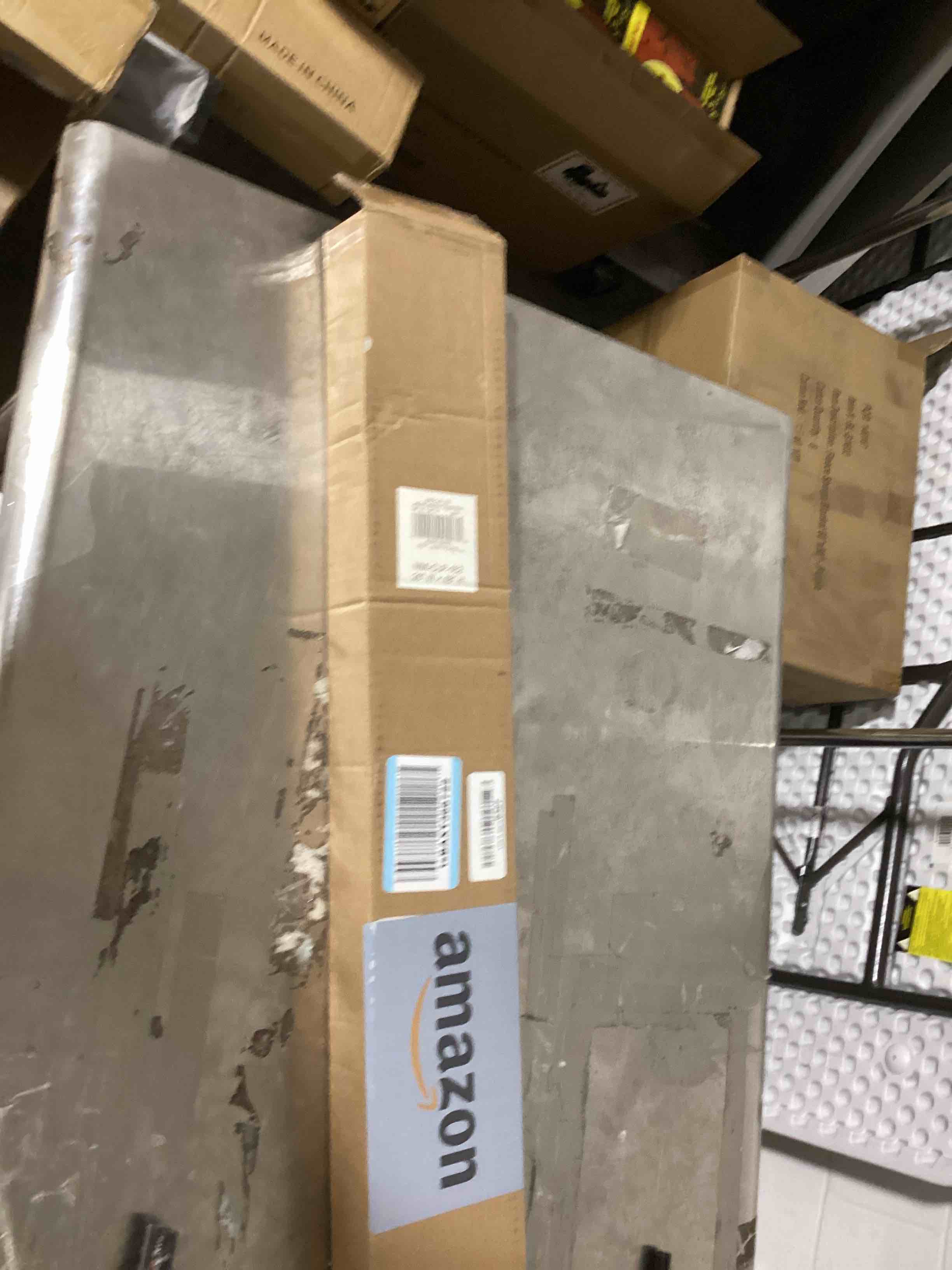 https://s3.amazonaws.com/lotting-images-prod/bidfta/PNK1838518_1757687278222.jpeg