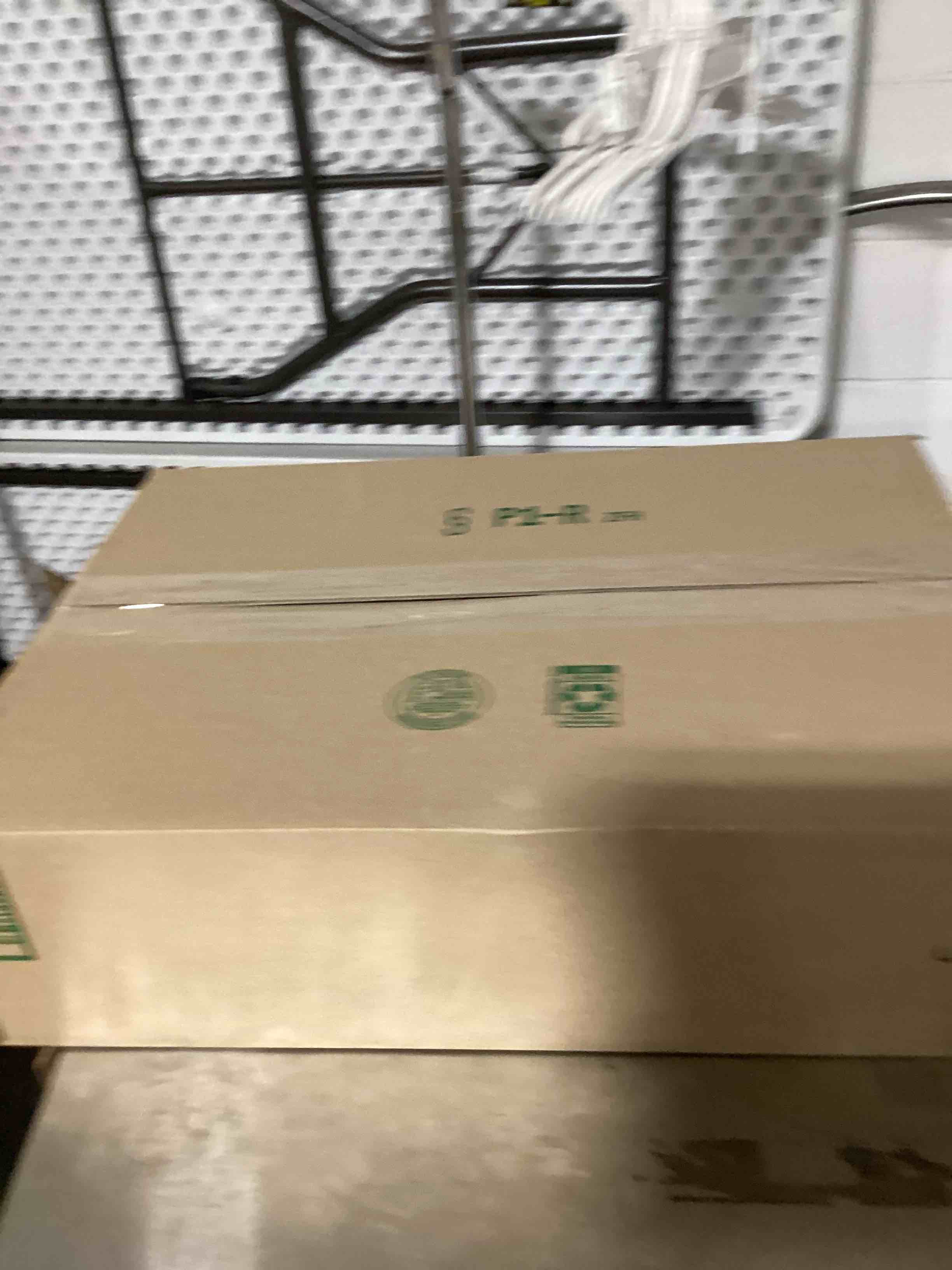 https://s3.amazonaws.com/lotting-images-prod/bidfta/PNK1838522_1757687754641.jpeg