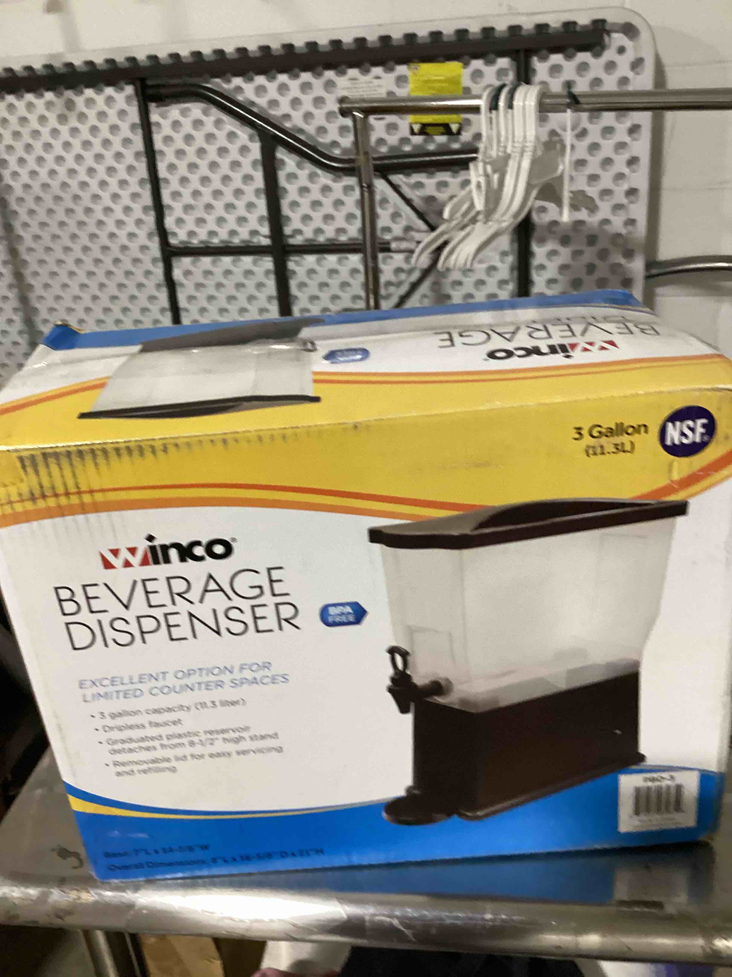 https://s3.amazonaws.com/lotting-images-prod/bidfta/PNK1838525_1757688180566.jpeg