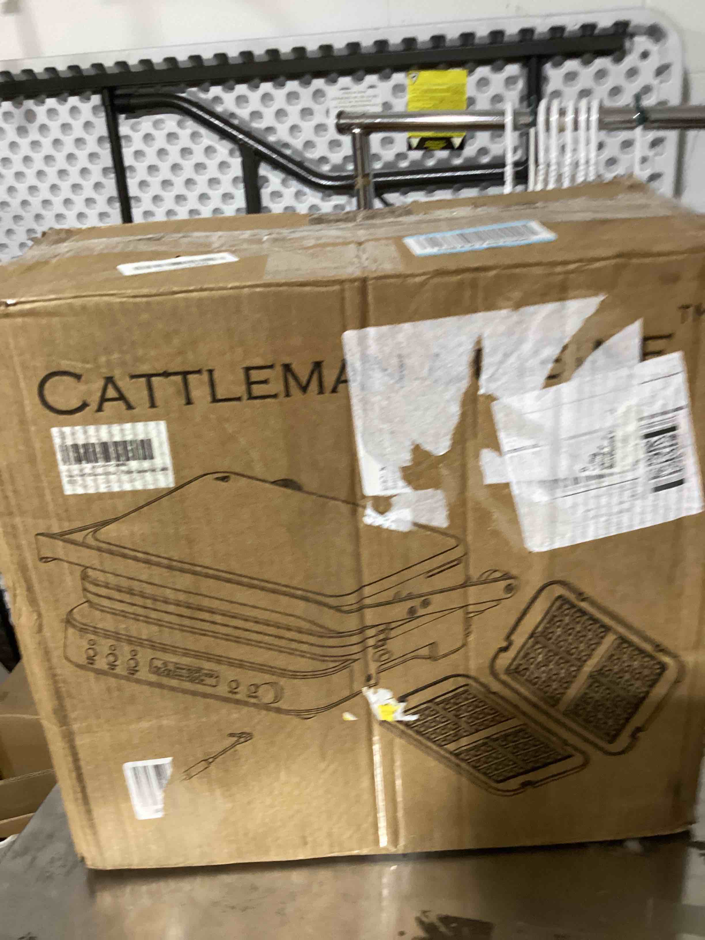 https://s3.amazonaws.com/lotting-images-prod/bidfta/PNK1838634_1757712834314.jpeg