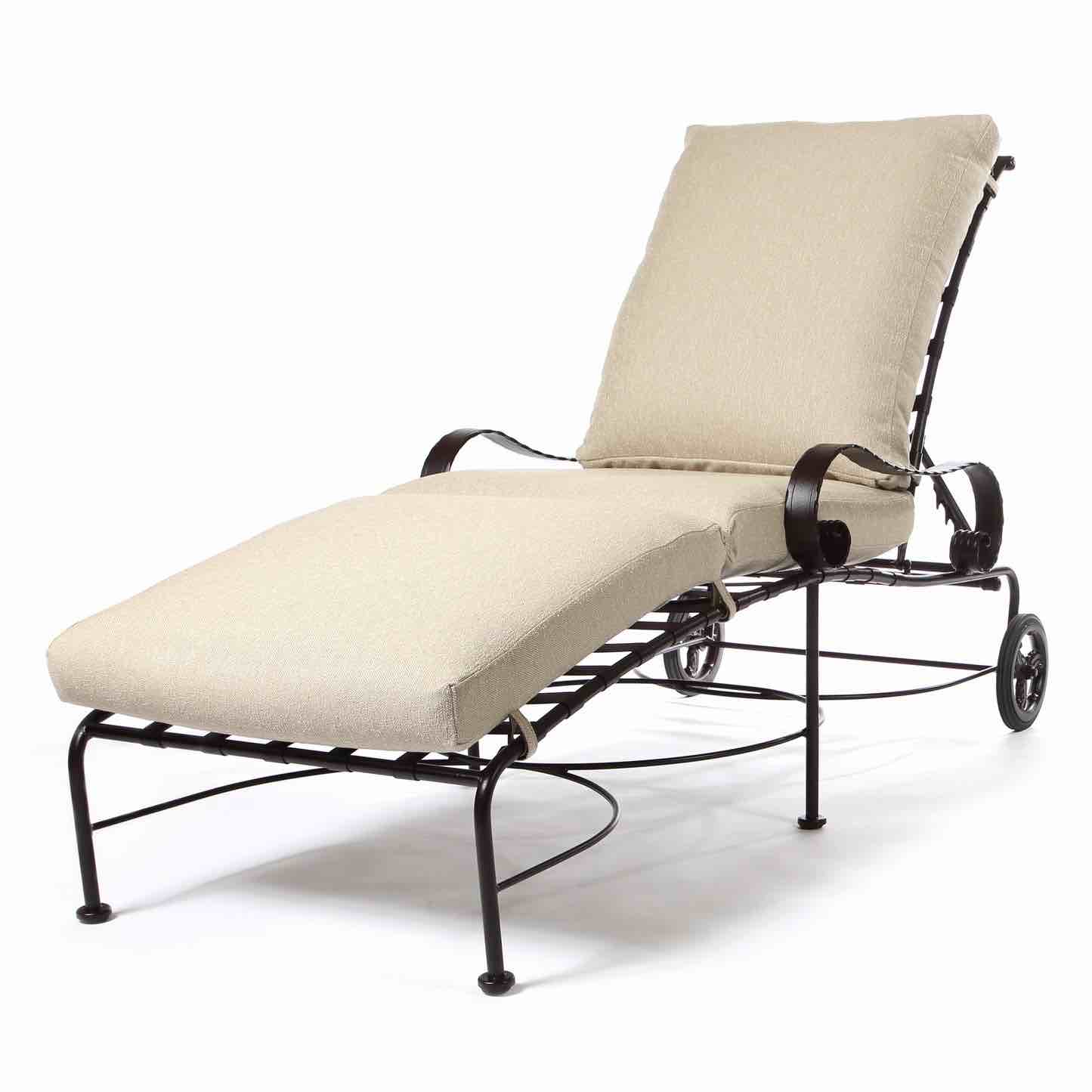 Mallin 1/2” strap chaise lounge chair with wheels 