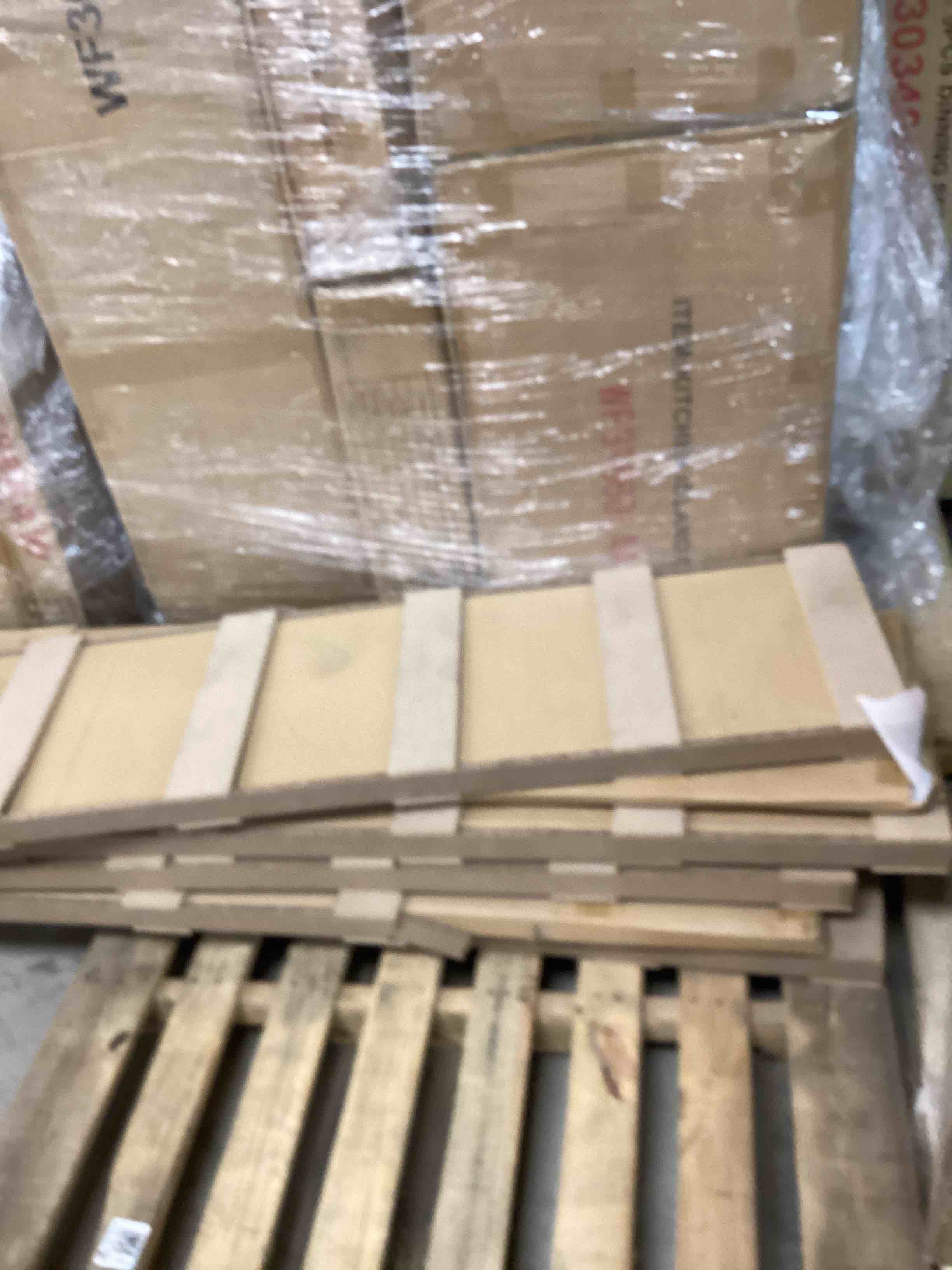 https://s3.amazonaws.com/lotting-images-prod/bidfta/PNK1838925_1758145128455.jpeg