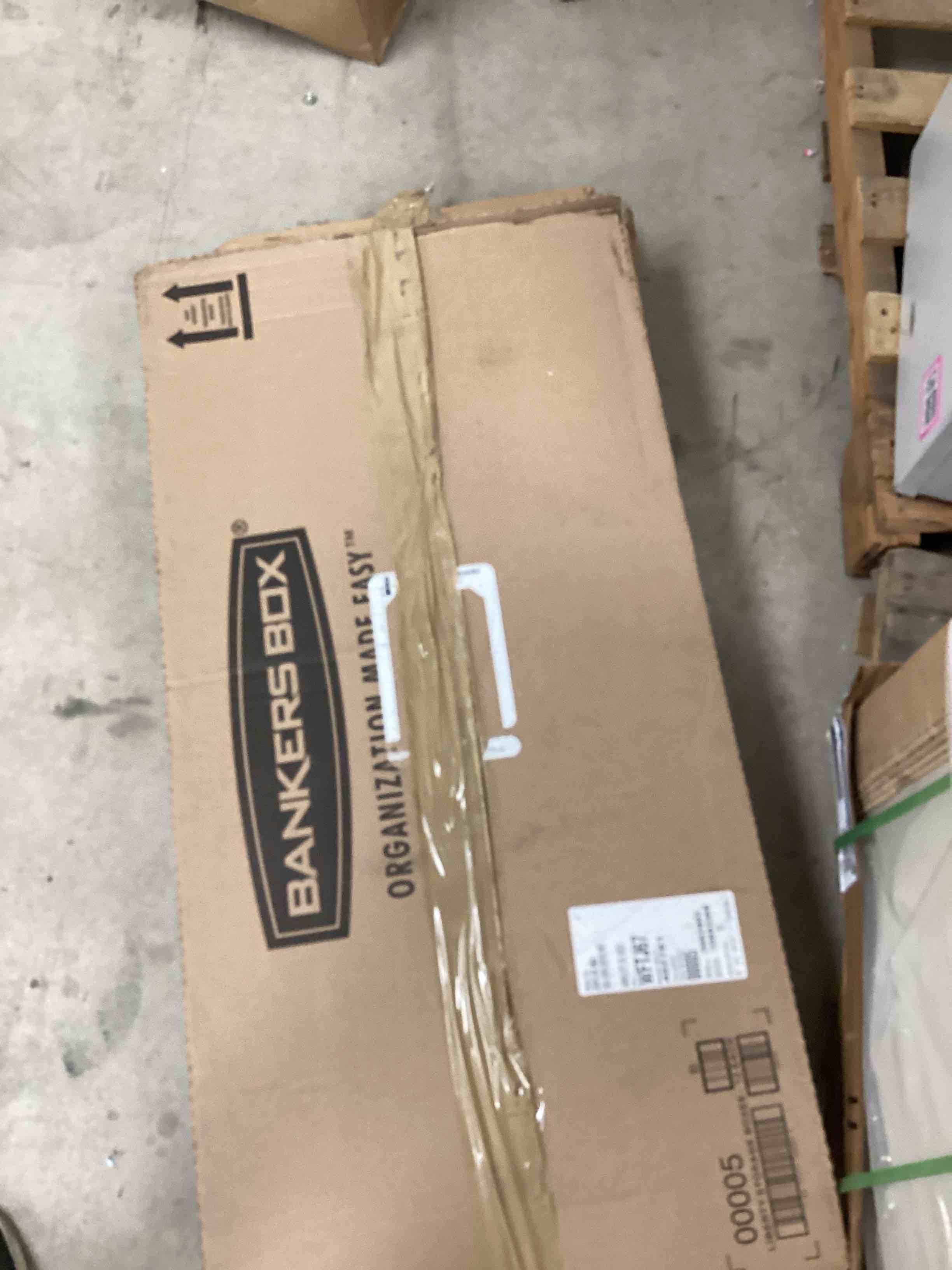 https://s3.amazonaws.com/lotting-images-prod/bidfta/PNK1839031_1758562548983.jpeg