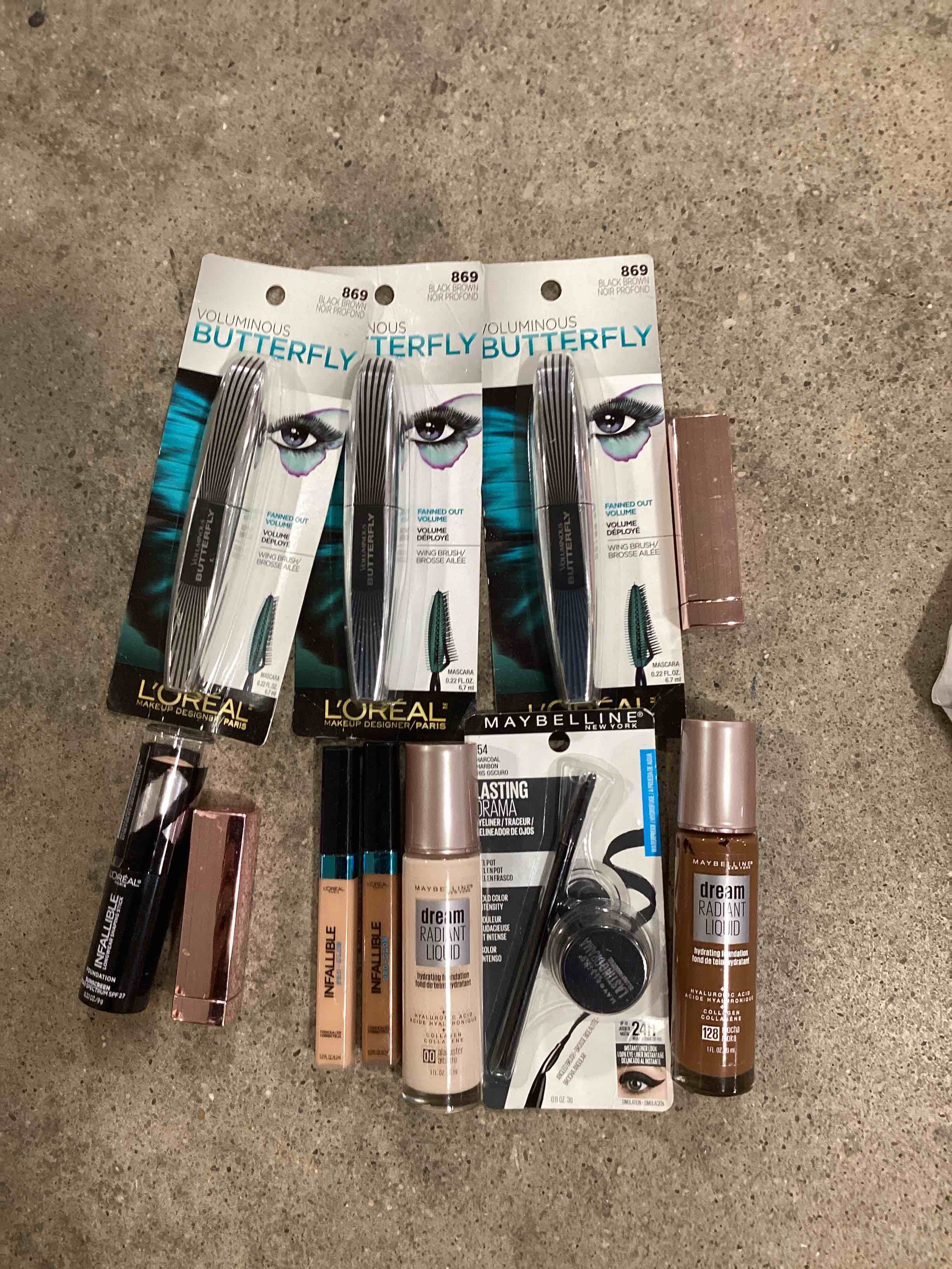 assorted makeup 11 item