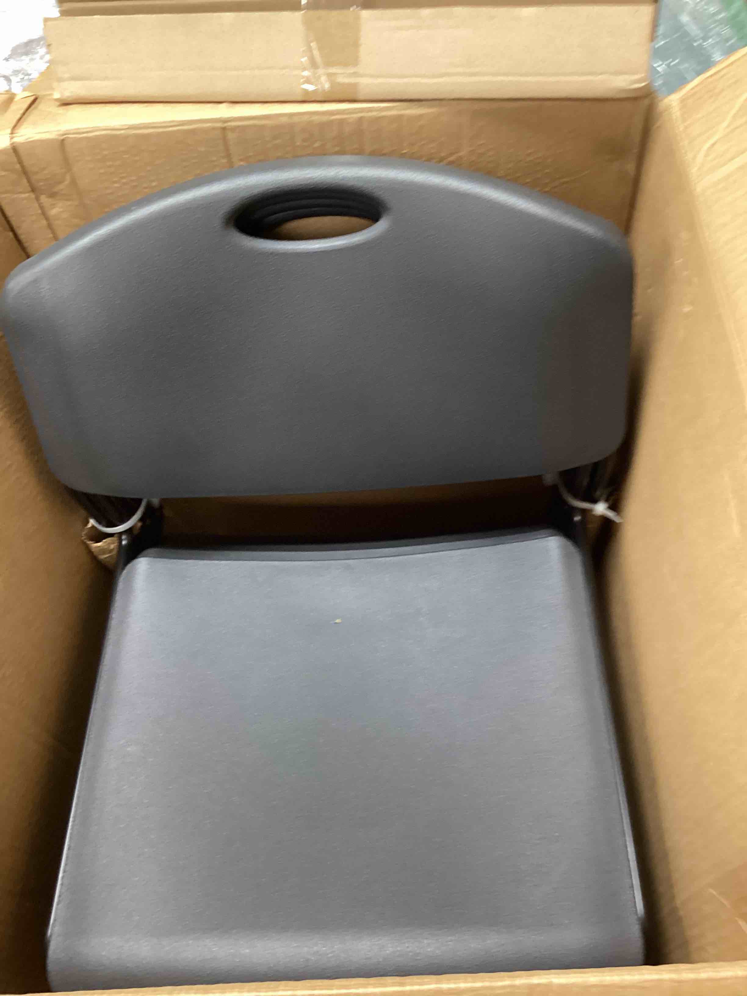 chairs 4 in a box 