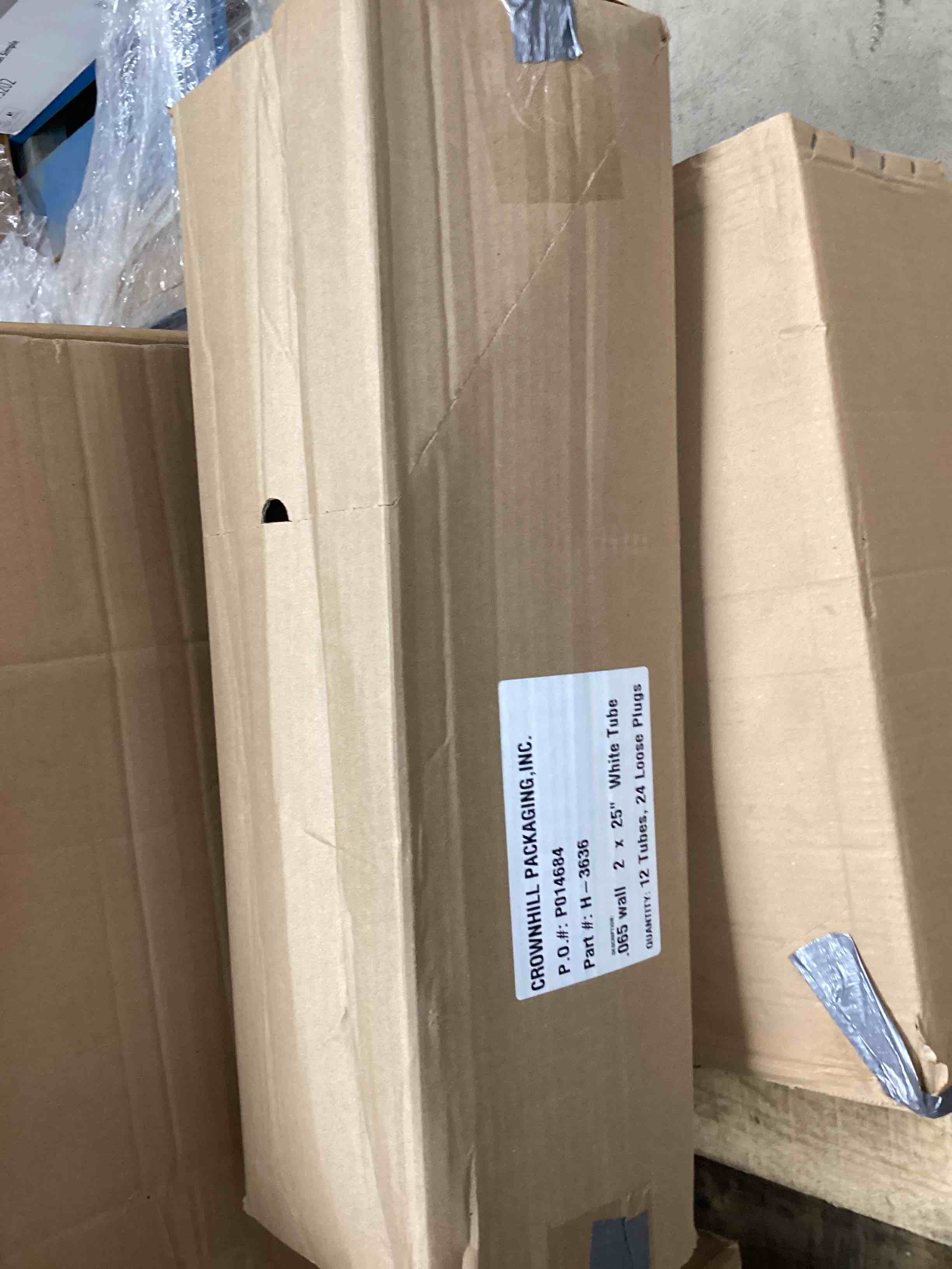 https://s3.amazonaws.com/lotting-images-prod/bidfta/PNK1839153_1758645338418.jpeg