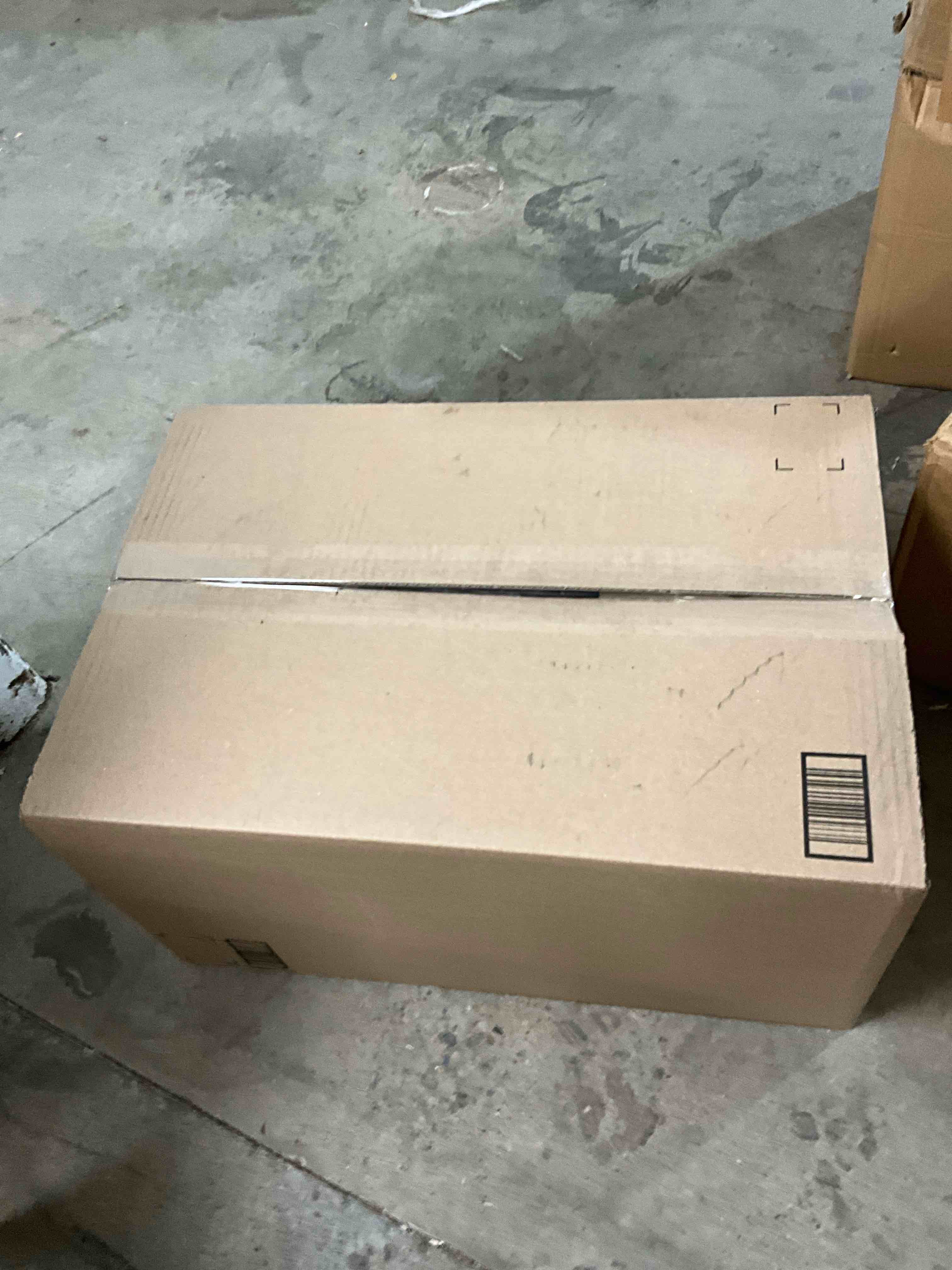 https://s3.amazonaws.com/lotting-images-prod/bidfta/PNK1839430_1758901985036.jpeg
