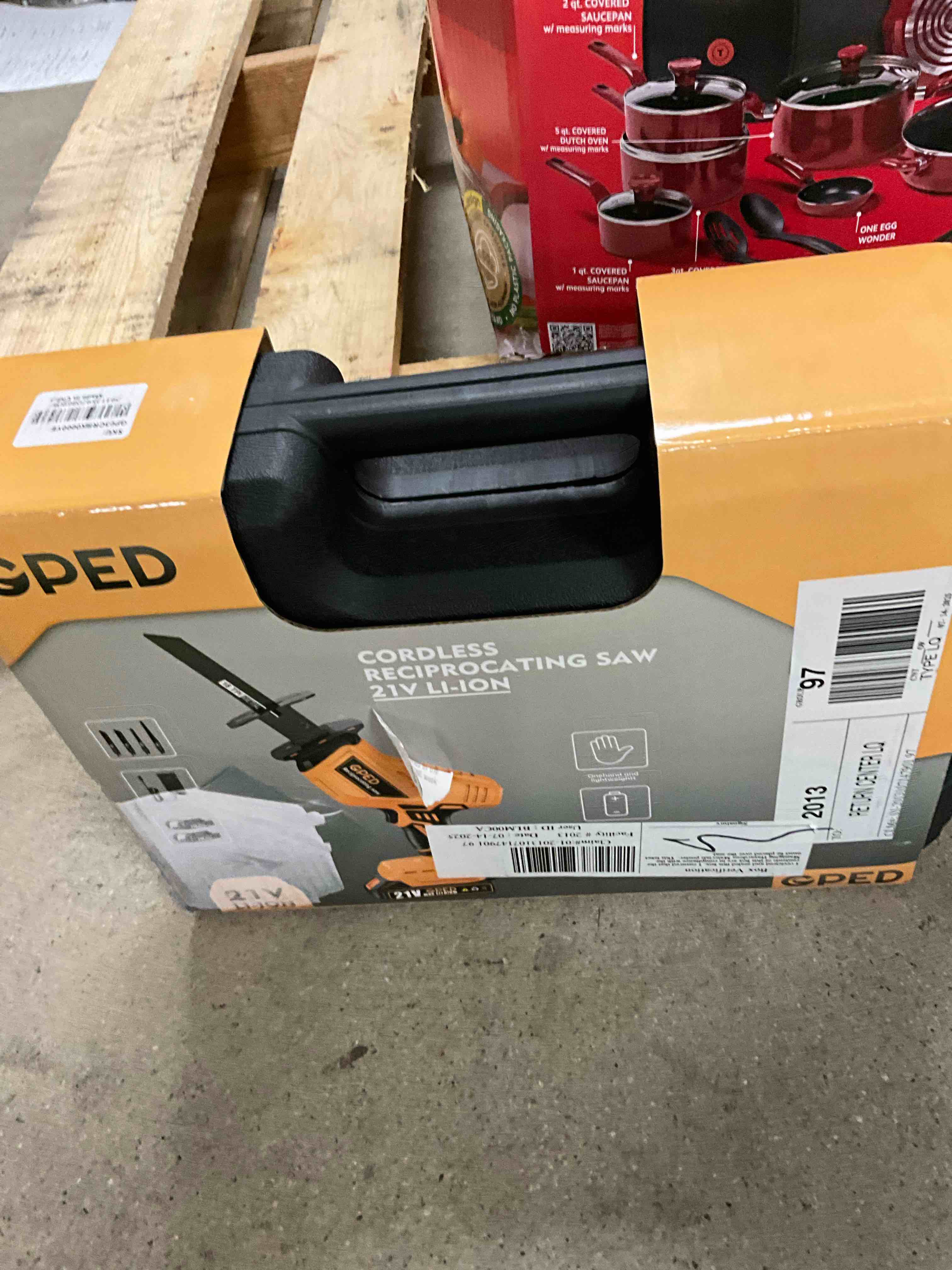 https://s3.amazonaws.com/lotting-images-prod/bidfta/PNK1839820_1759341423574.jpeg
