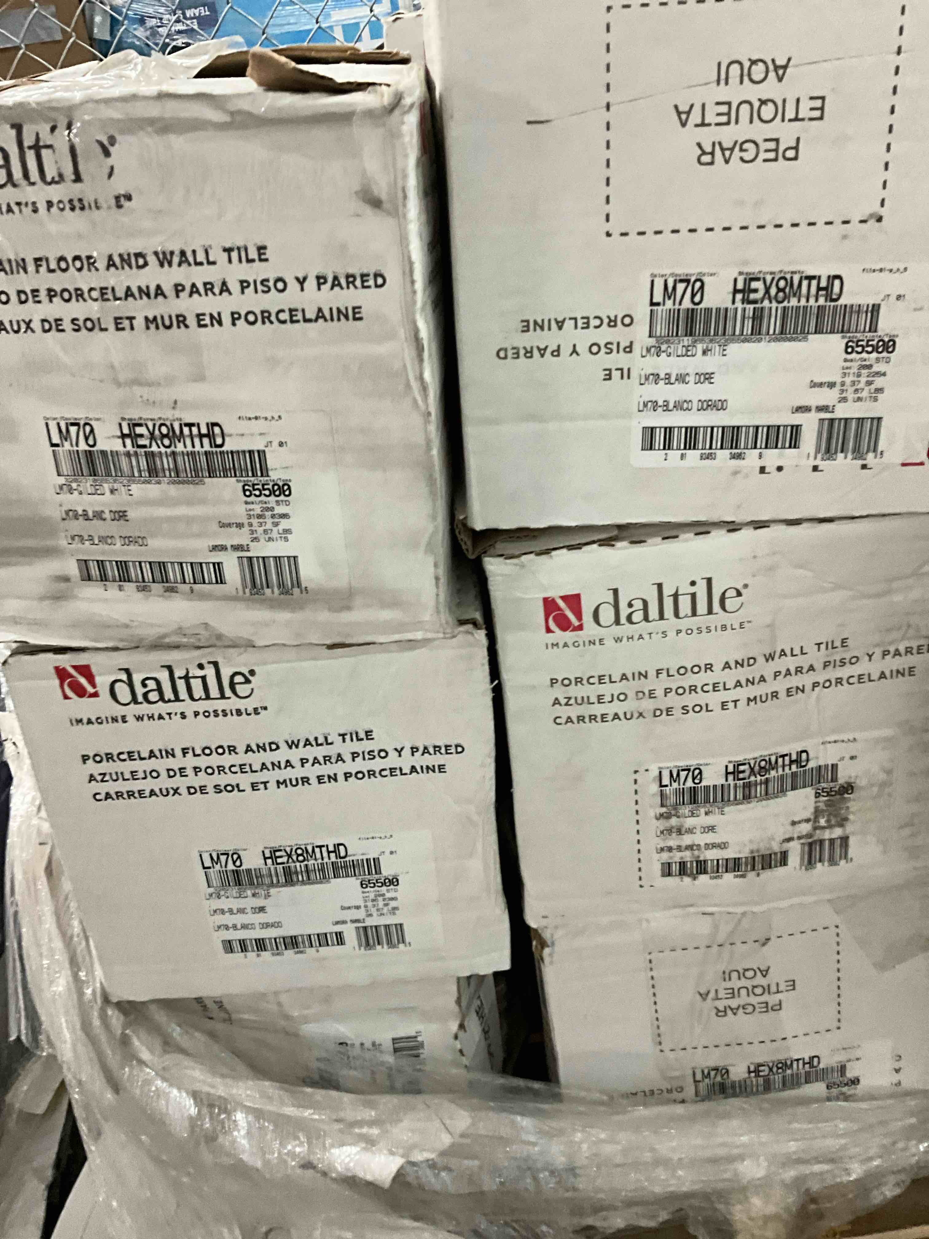 https://s3.amazonaws.com/lotting-images-prod/bidfta/PNK1839901_1759429278135.jpeg