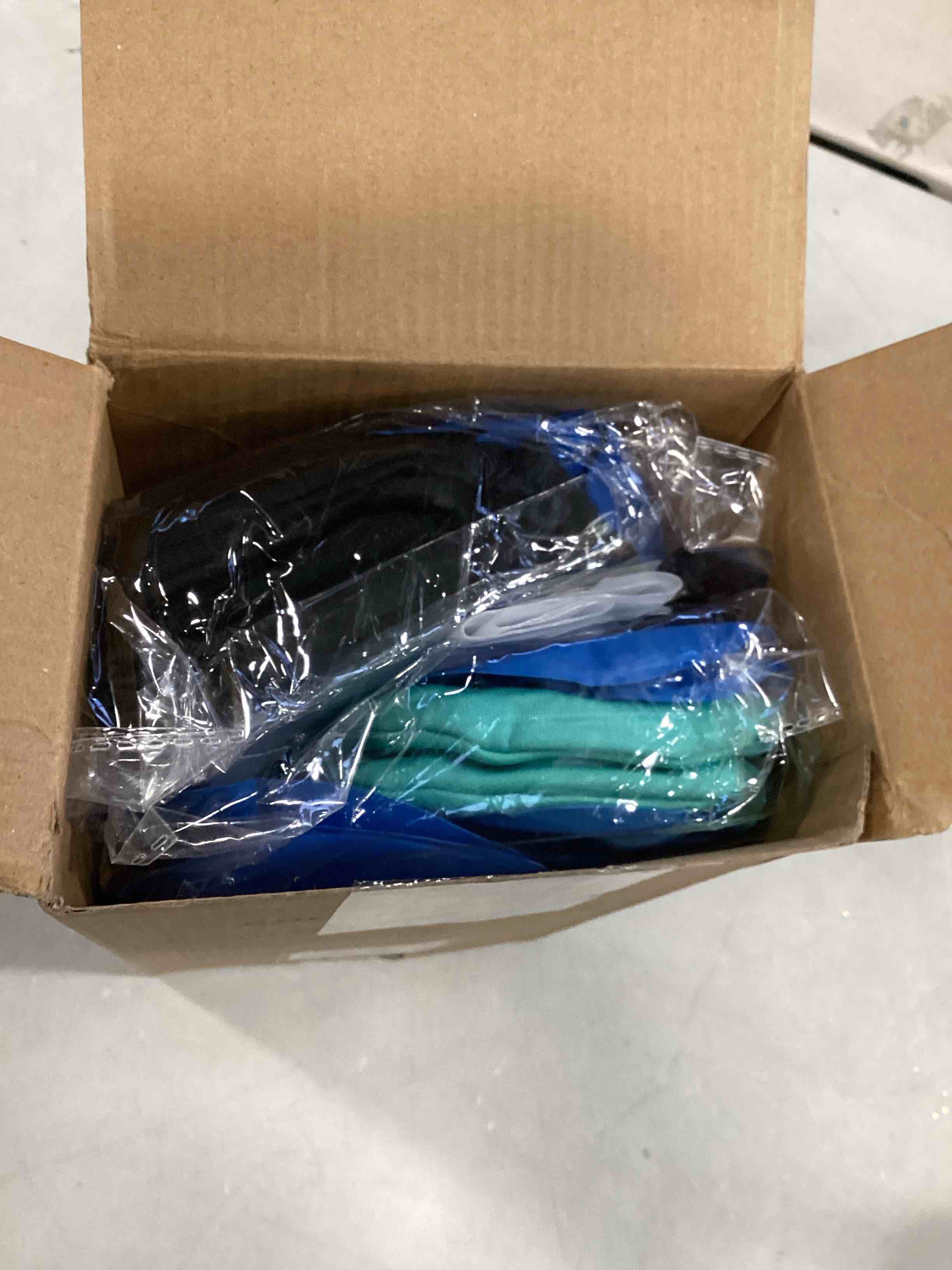 https://s3.amazonaws.com/lotting-images-prod/bidfta/PNK1840257_1738675415297.jpeg