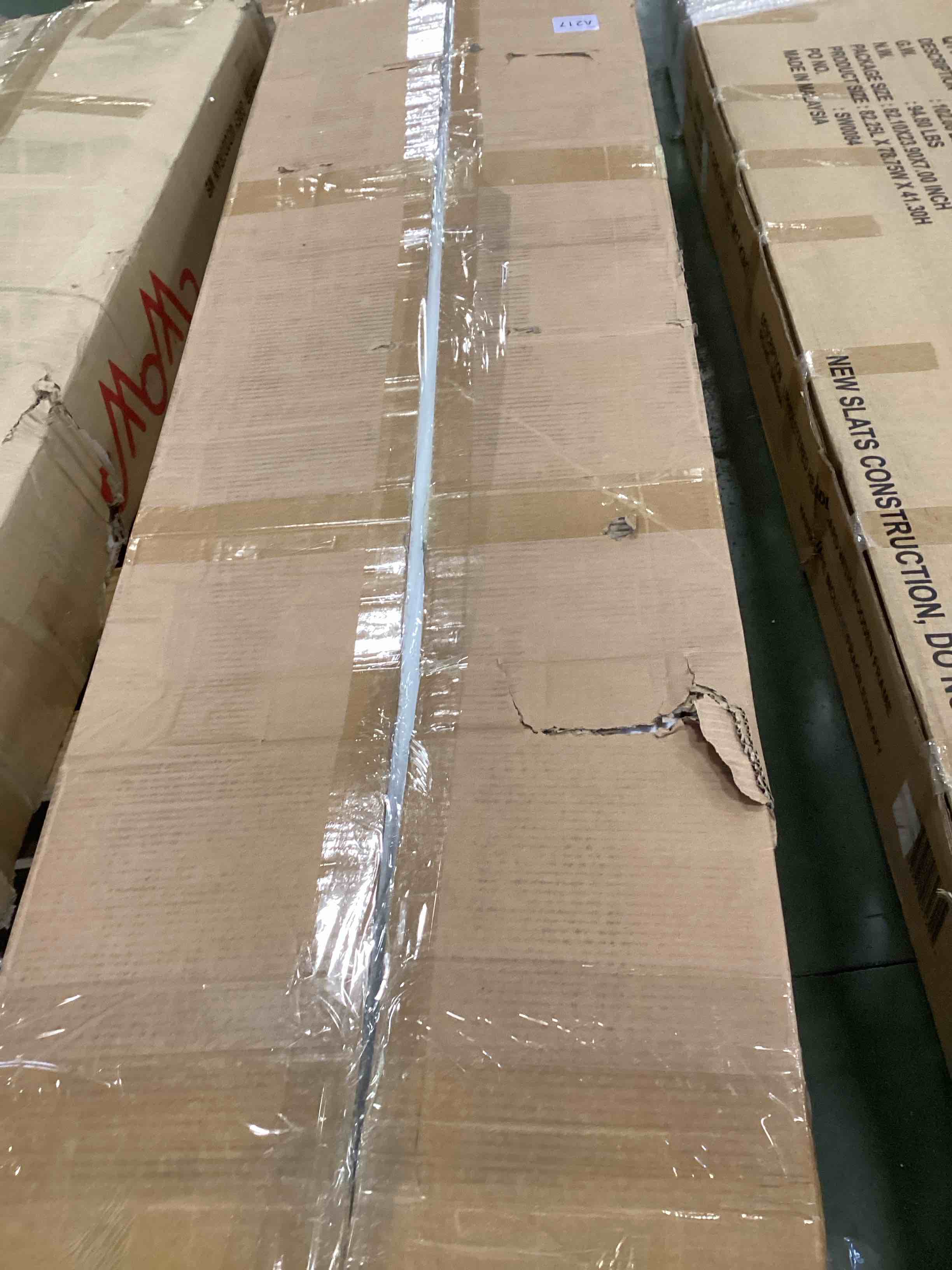 https://s3.amazonaws.com/lotting-images-prod/bidfta/PNK1840326_1738698569486.jpeg