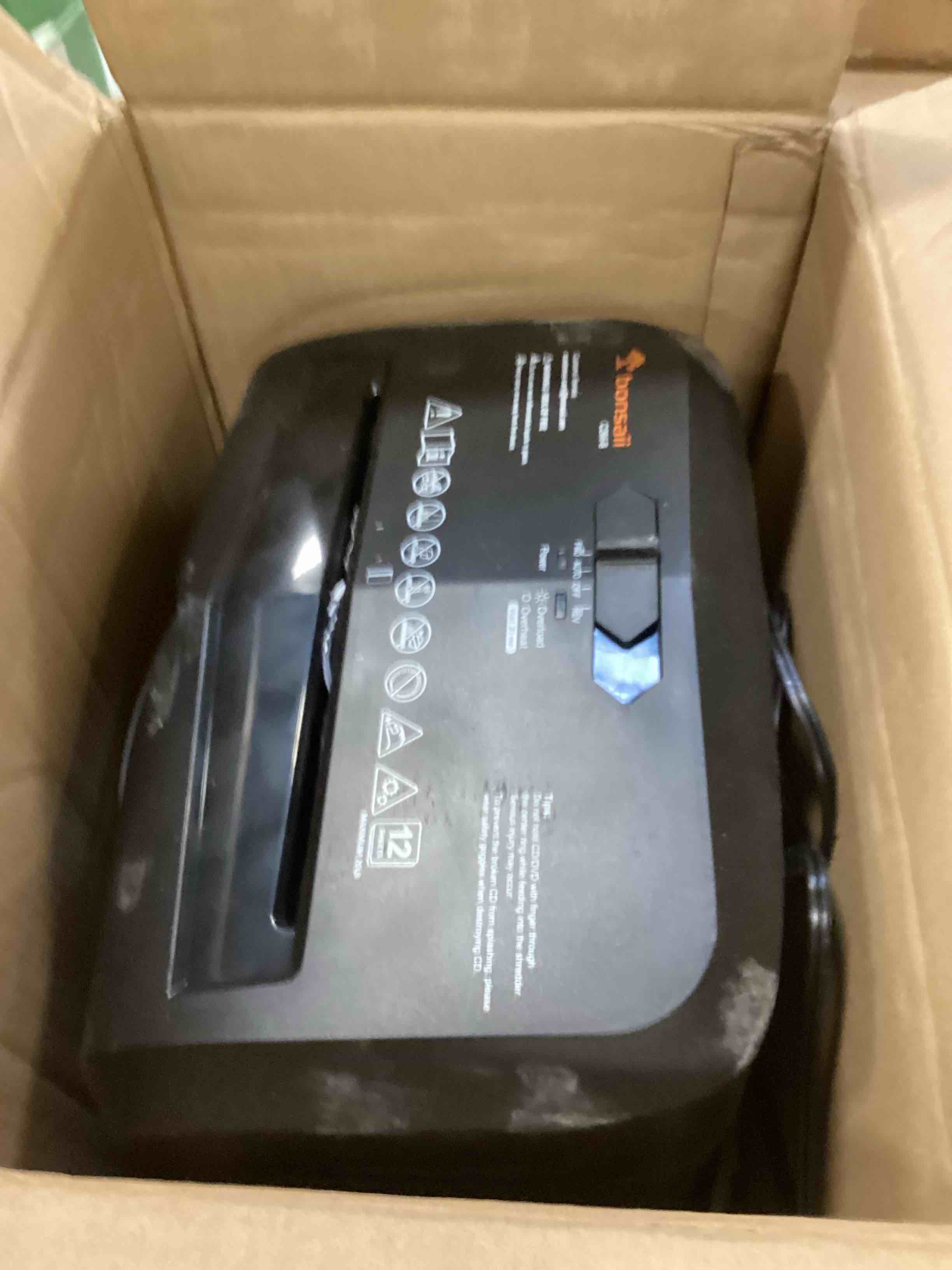 https://s3.amazonaws.com/lotting-images-prod/bidfta/PNK1841410_1739389809901.jpeg