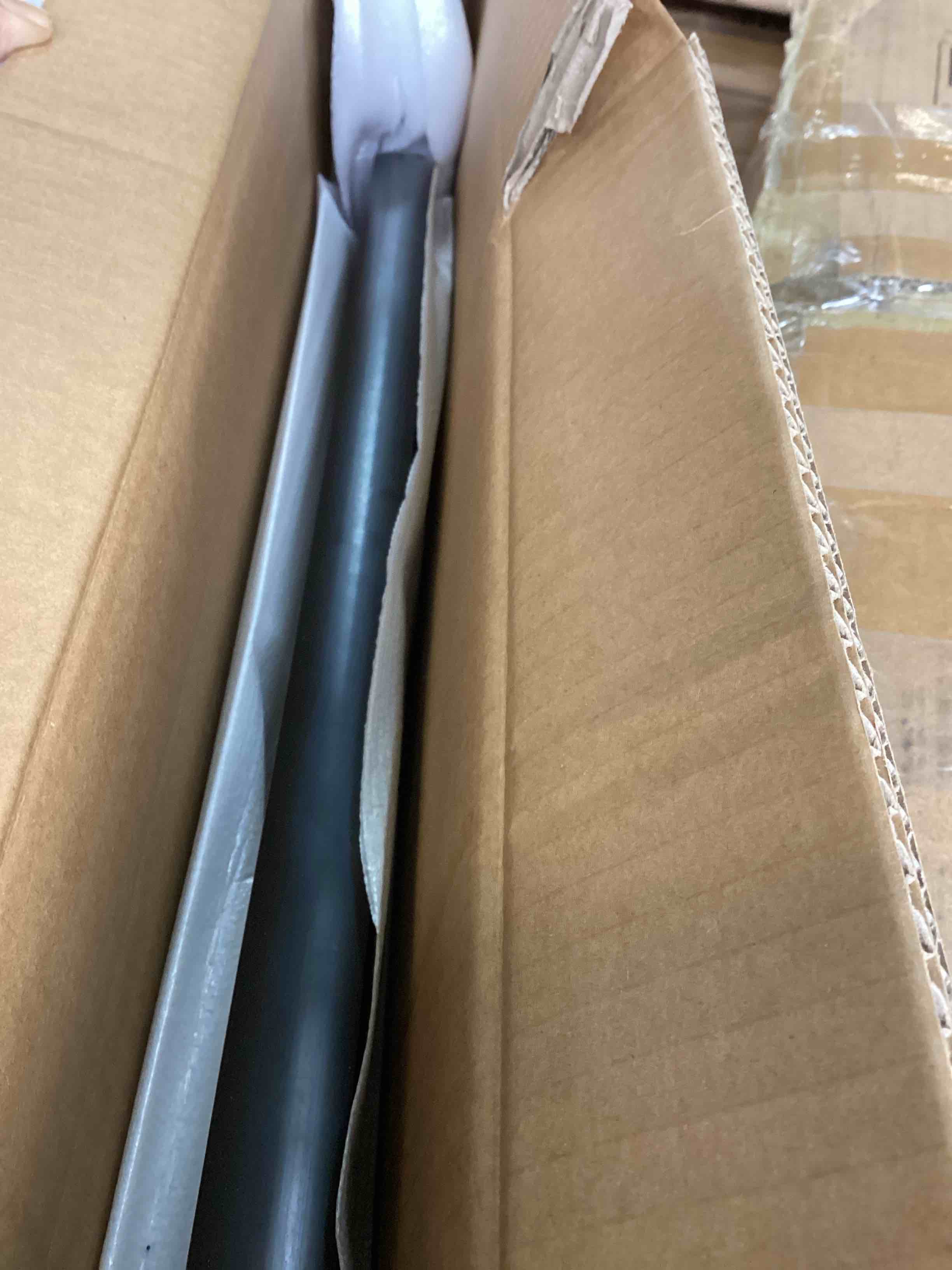 https://s3.amazonaws.com/lotting-images-prod/bidfta/PNK1841569_1739471801478.jpeg