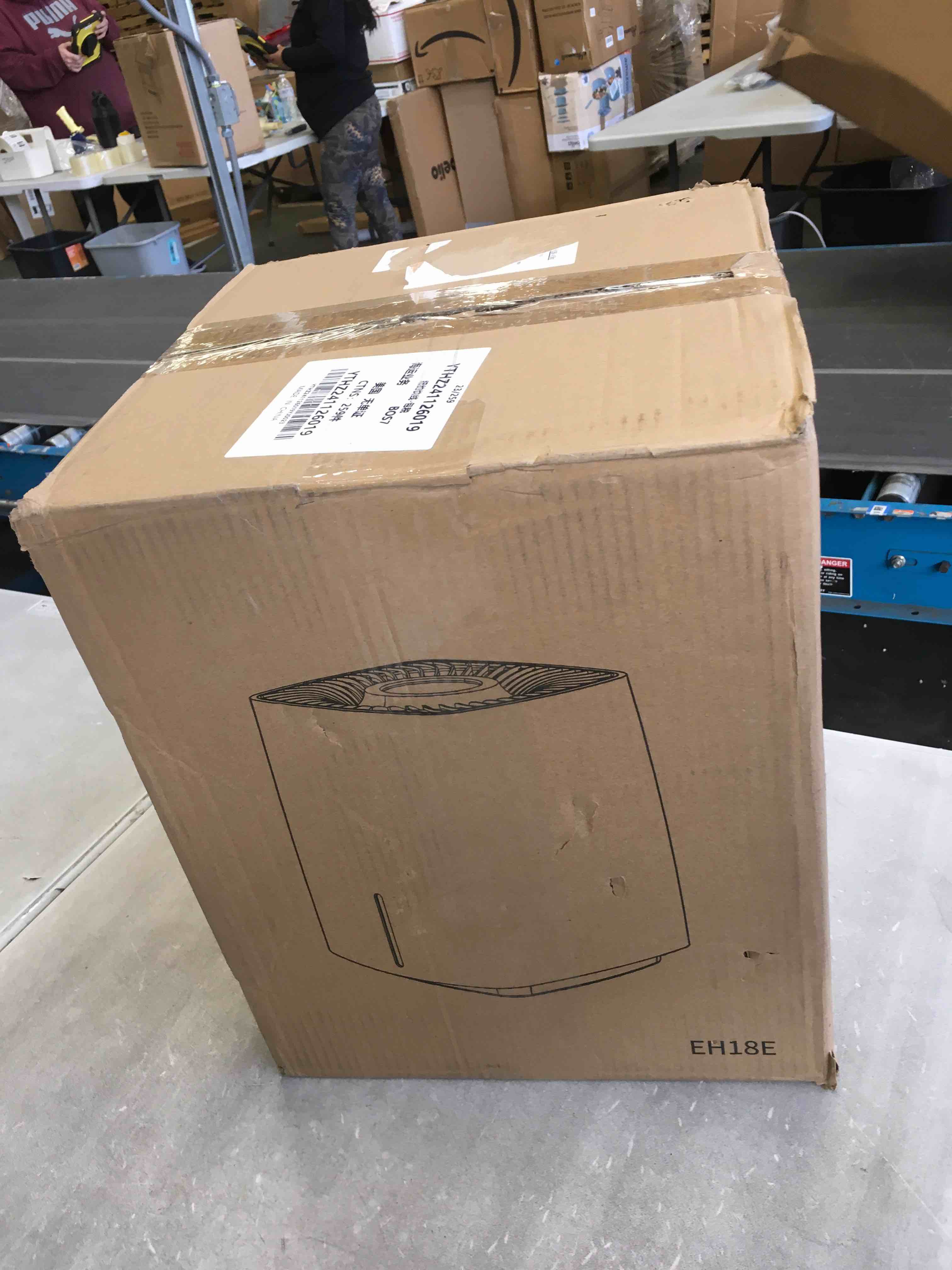https://s3.amazonaws.com/lotting-images-prod/bidfta/PNK1841730_1739564607020.jpeg