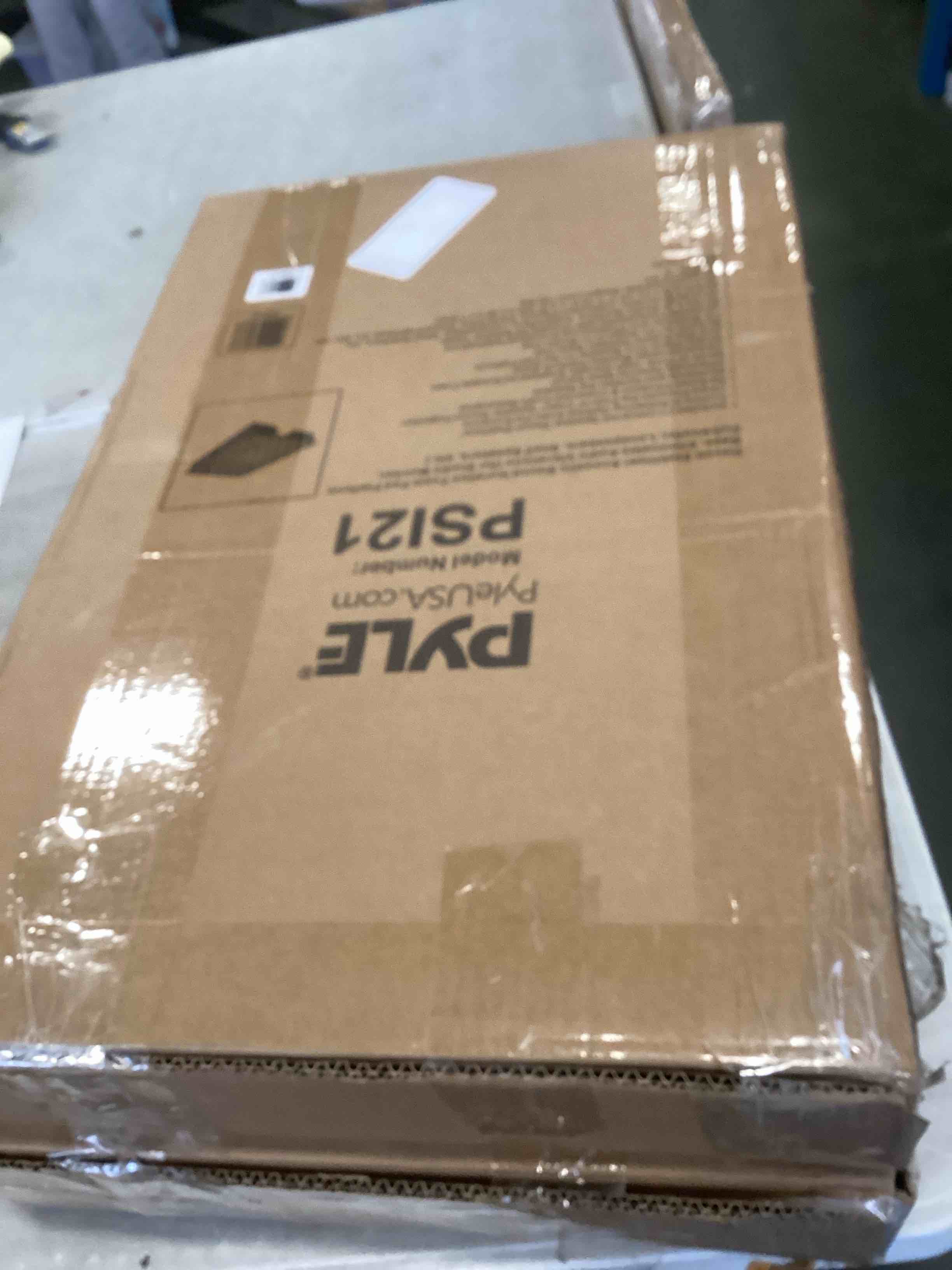 https://s3.amazonaws.com/lotting-images-prod/bidfta/PNK1842244_1740058933374.jpeg
