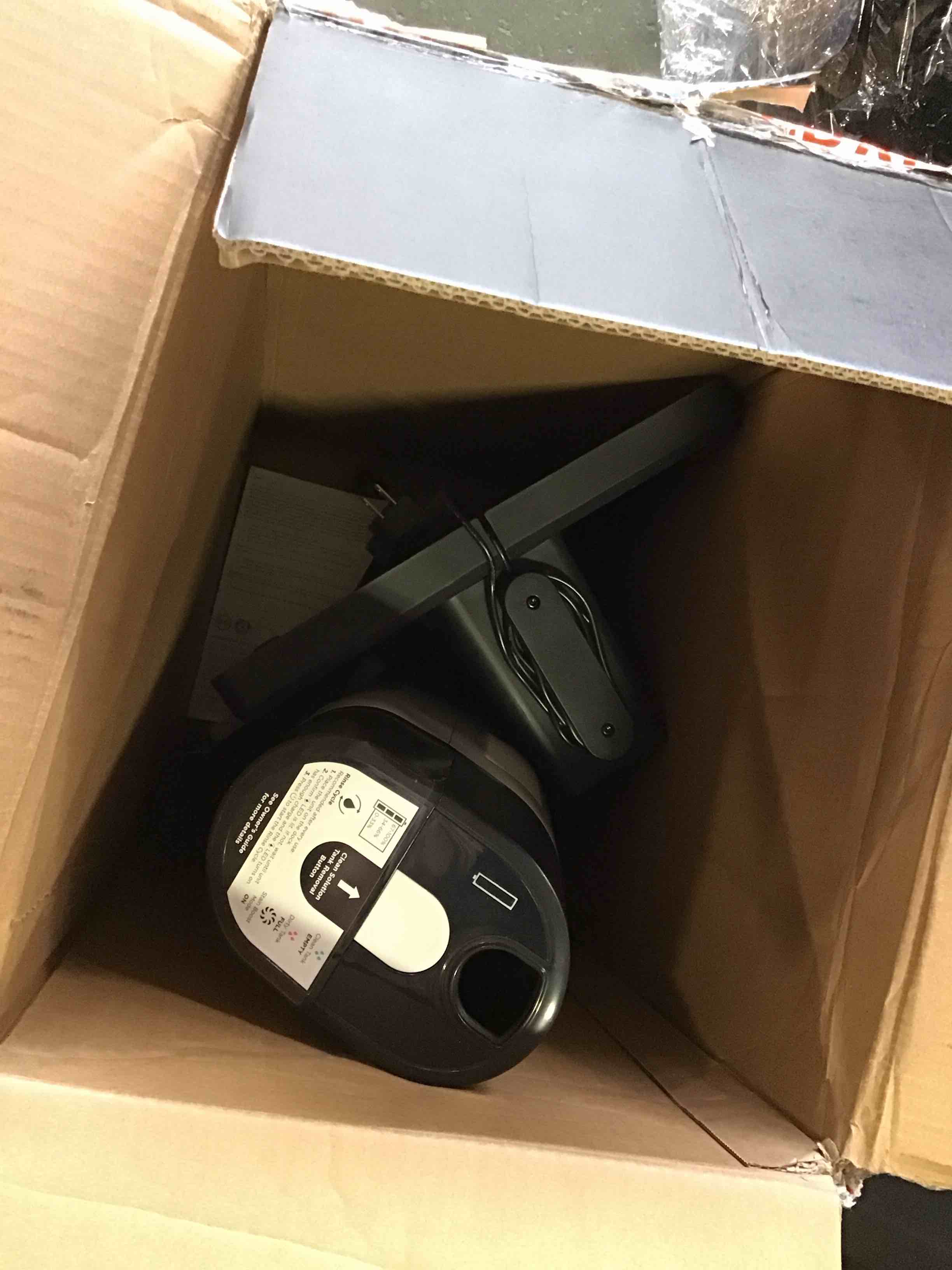 https://s3.amazonaws.com/lotting-images-prod/bidfta/PNK1845290_1739822406667.jpeg