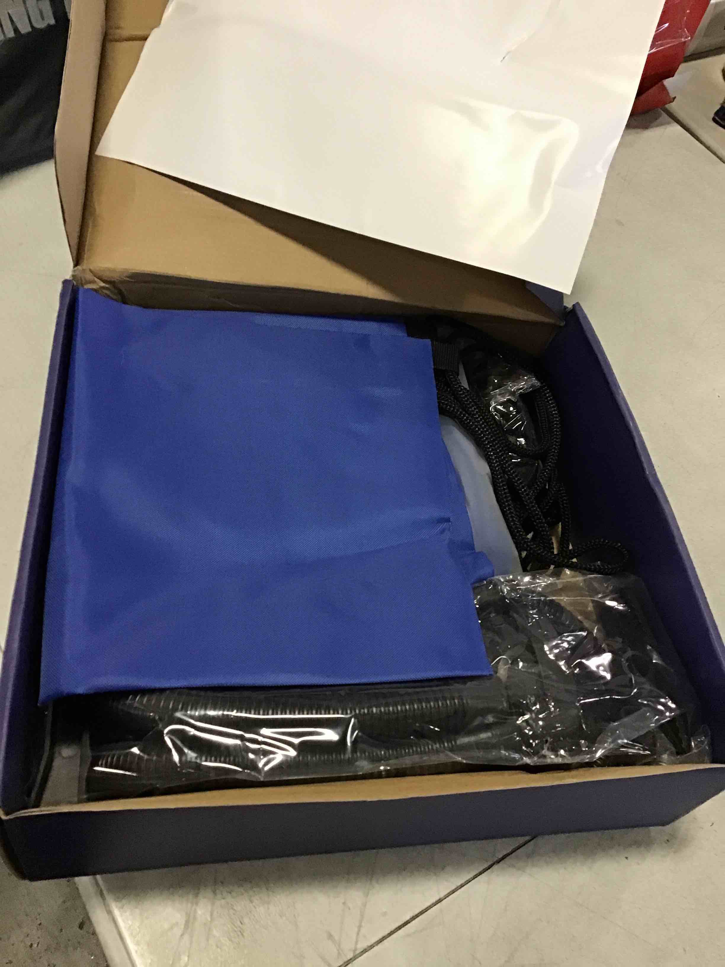 https://s3.amazonaws.com/lotting-images-prod/bidfta/PNK1848910_1741786883495.jpeg