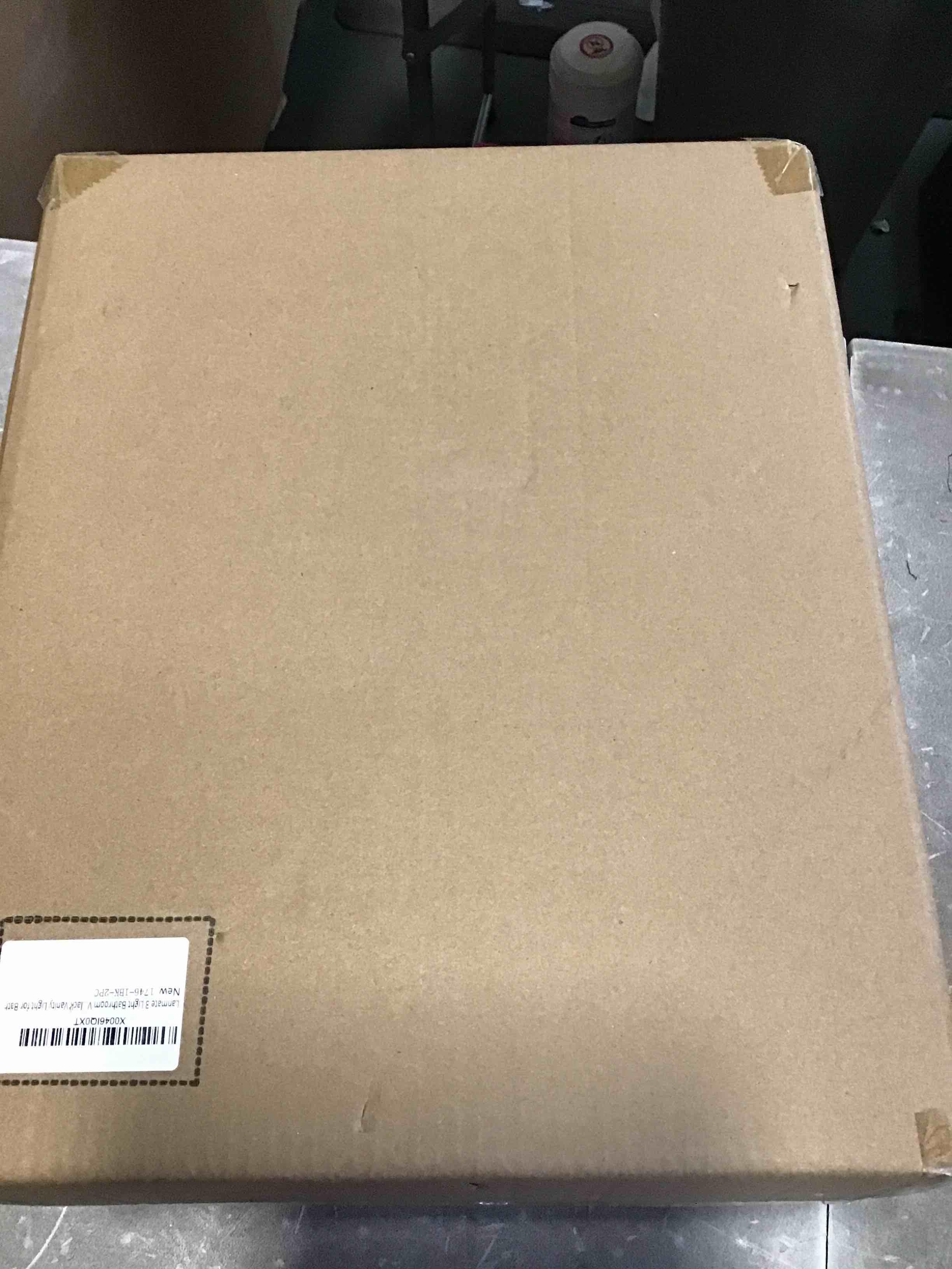https://s3.amazonaws.com/lotting-images-prod/bidfta/PNK1849559_1738678726731.jpeg