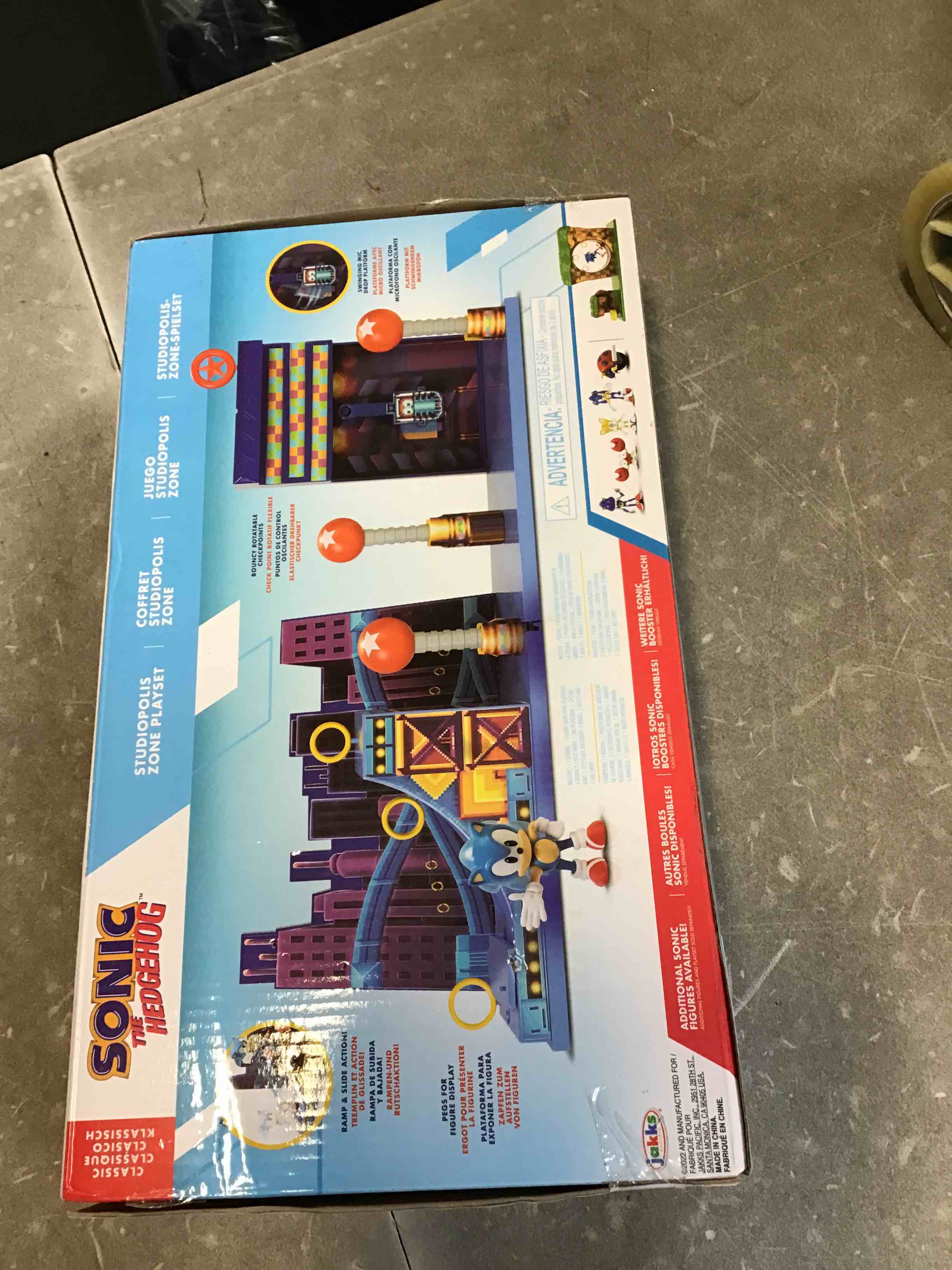 https://s3.amazonaws.com/lotting-images-prod/bidfta/PNK1849649_1738688153344.jpeg