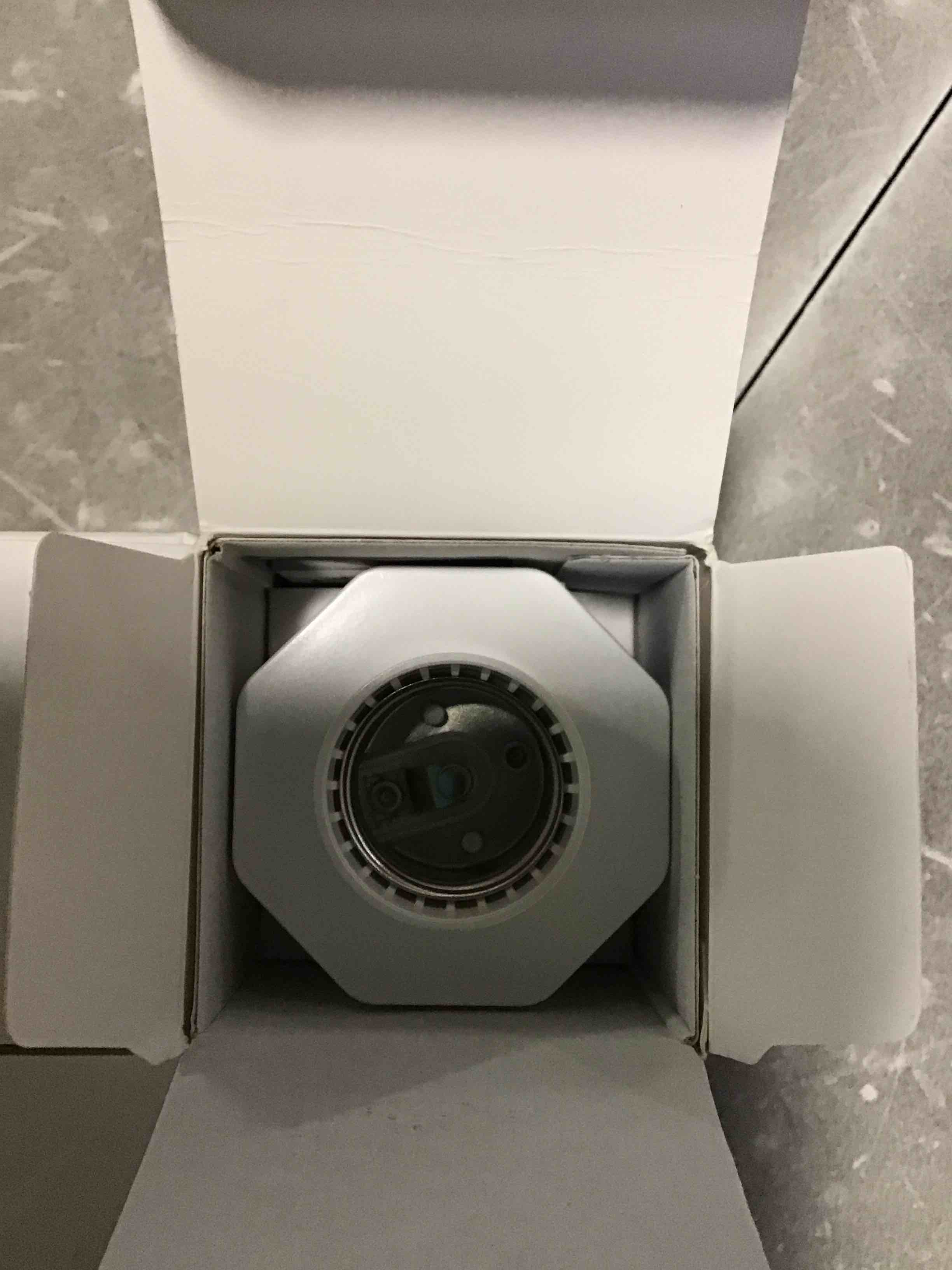 https://s3.amazonaws.com/lotting-images-prod/bidfta/PNK1850113_1738851762922.jpeg