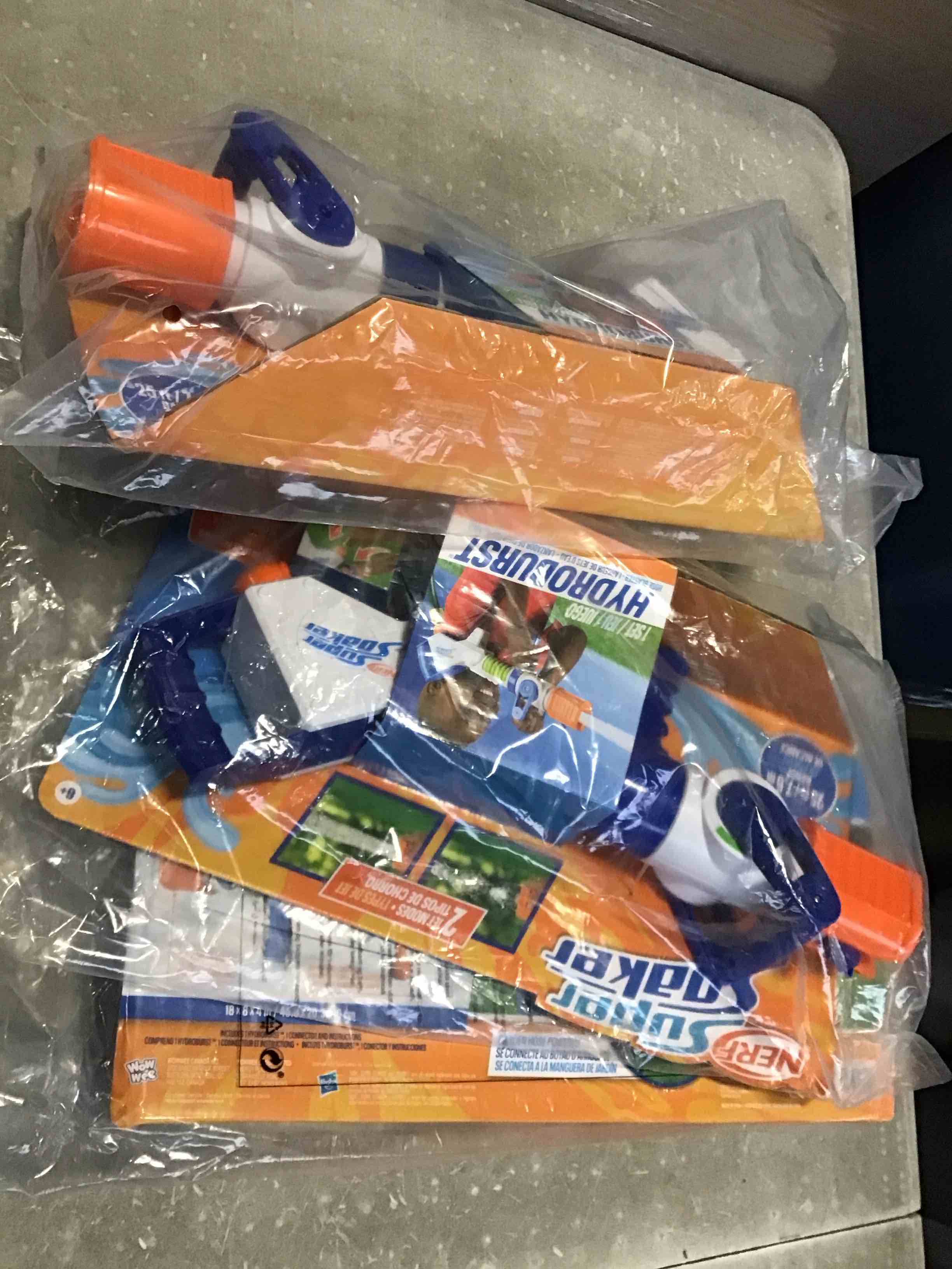 https://s3.amazonaws.com/lotting-images-prod/bidfta/PNK1850556_1739283599368.jpeg