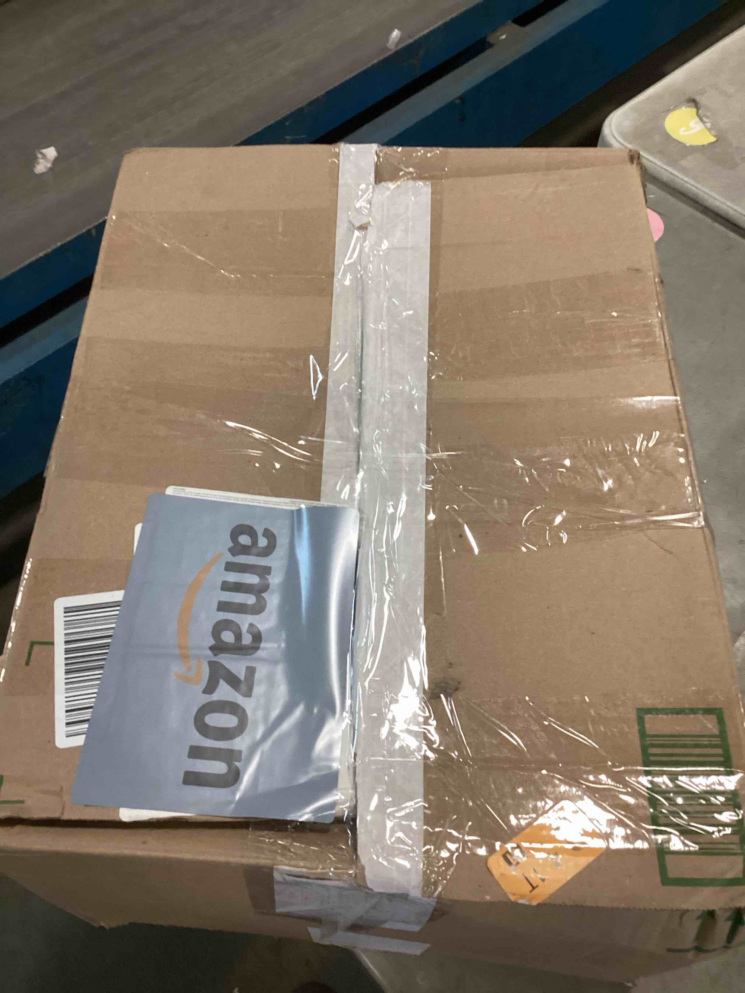 https://s3.amazonaws.com/lotting-images-prod/bidfta/PNK1851632_1740062625618.jpeg