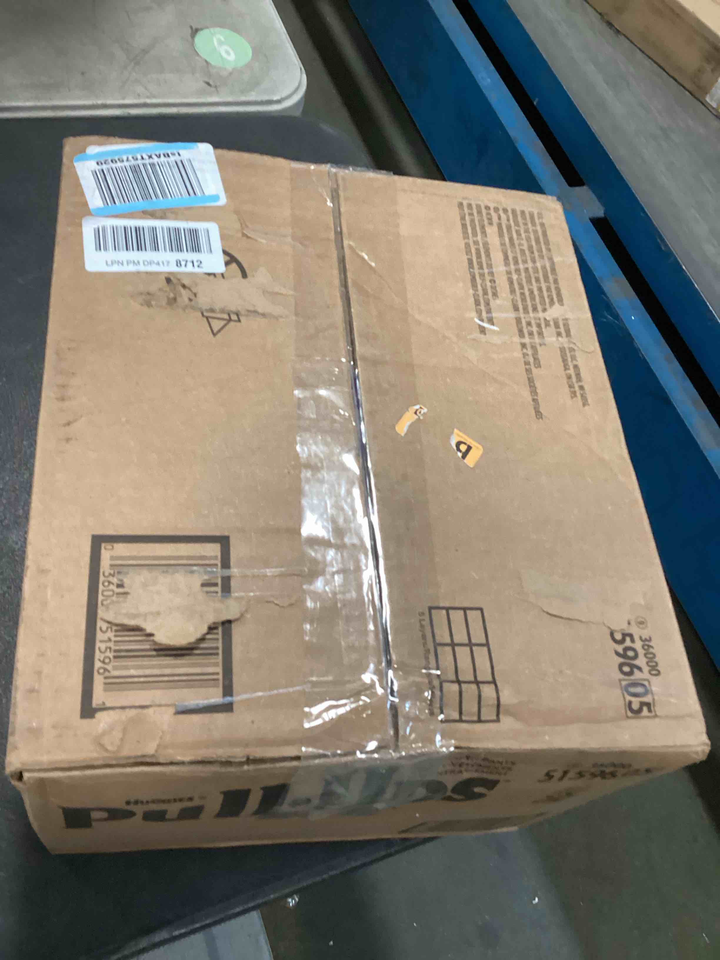 https://s3.amazonaws.com/lotting-images-prod/bidfta/PNK1851809_1740146136568.jpeg