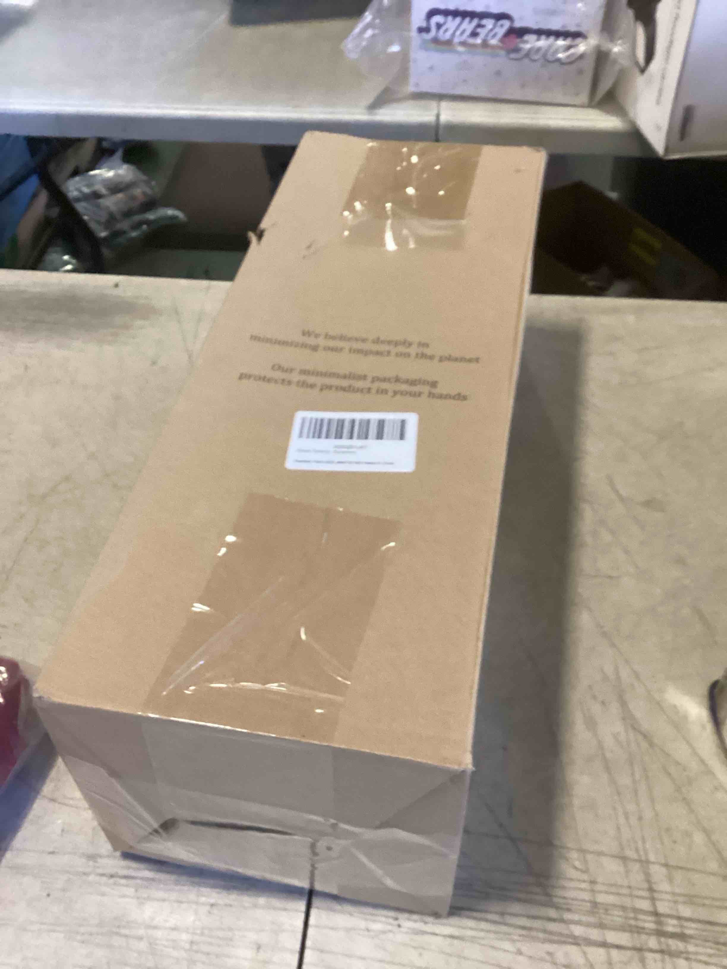 https://s3.amazonaws.com/lotting-images-prod/bidfta/PNK1853147_1739210378003.jpeg