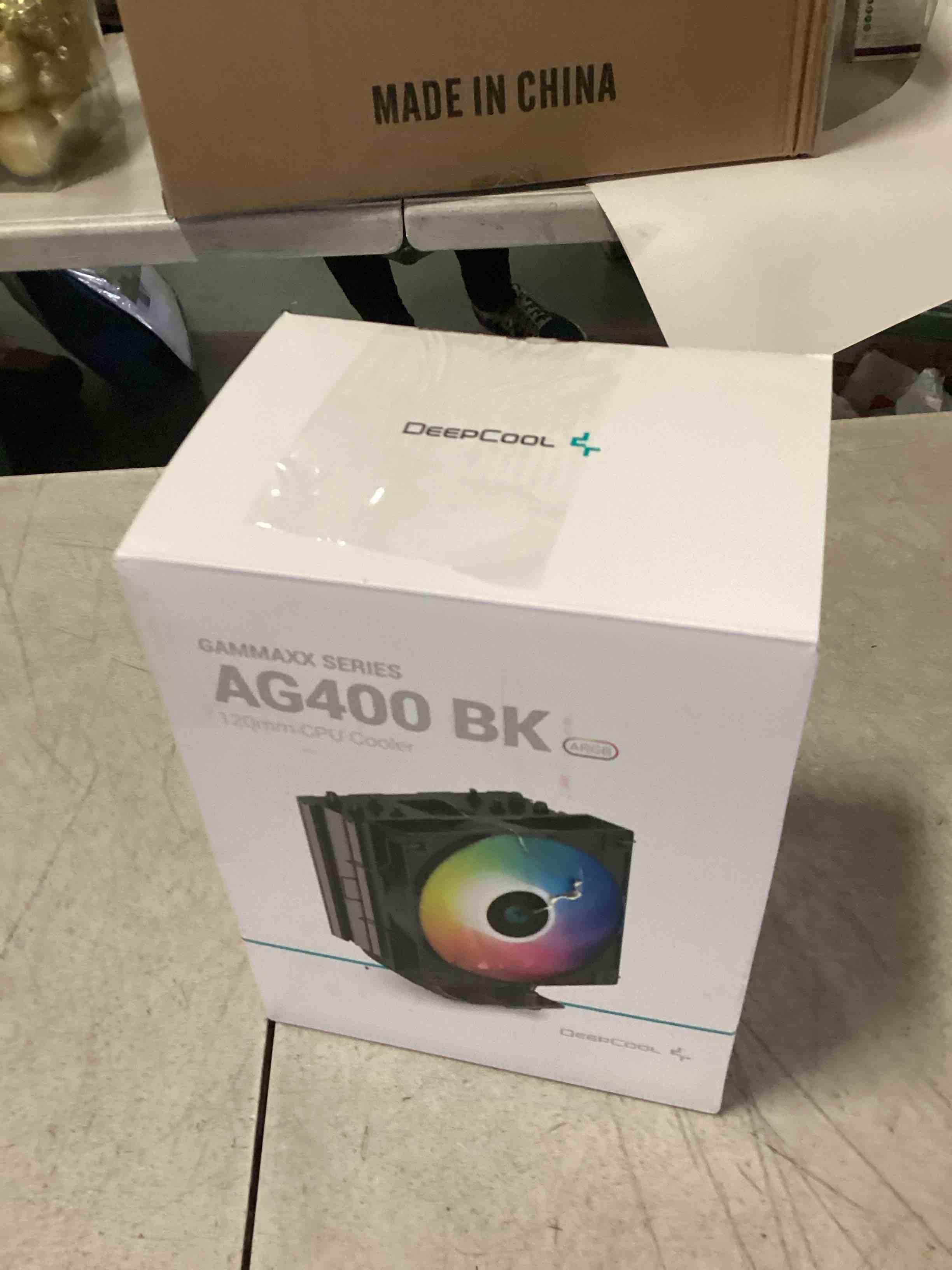 https://s3.amazonaws.com/lotting-images-prod/bidfta/PNK1853859_1739478531431.jpeg