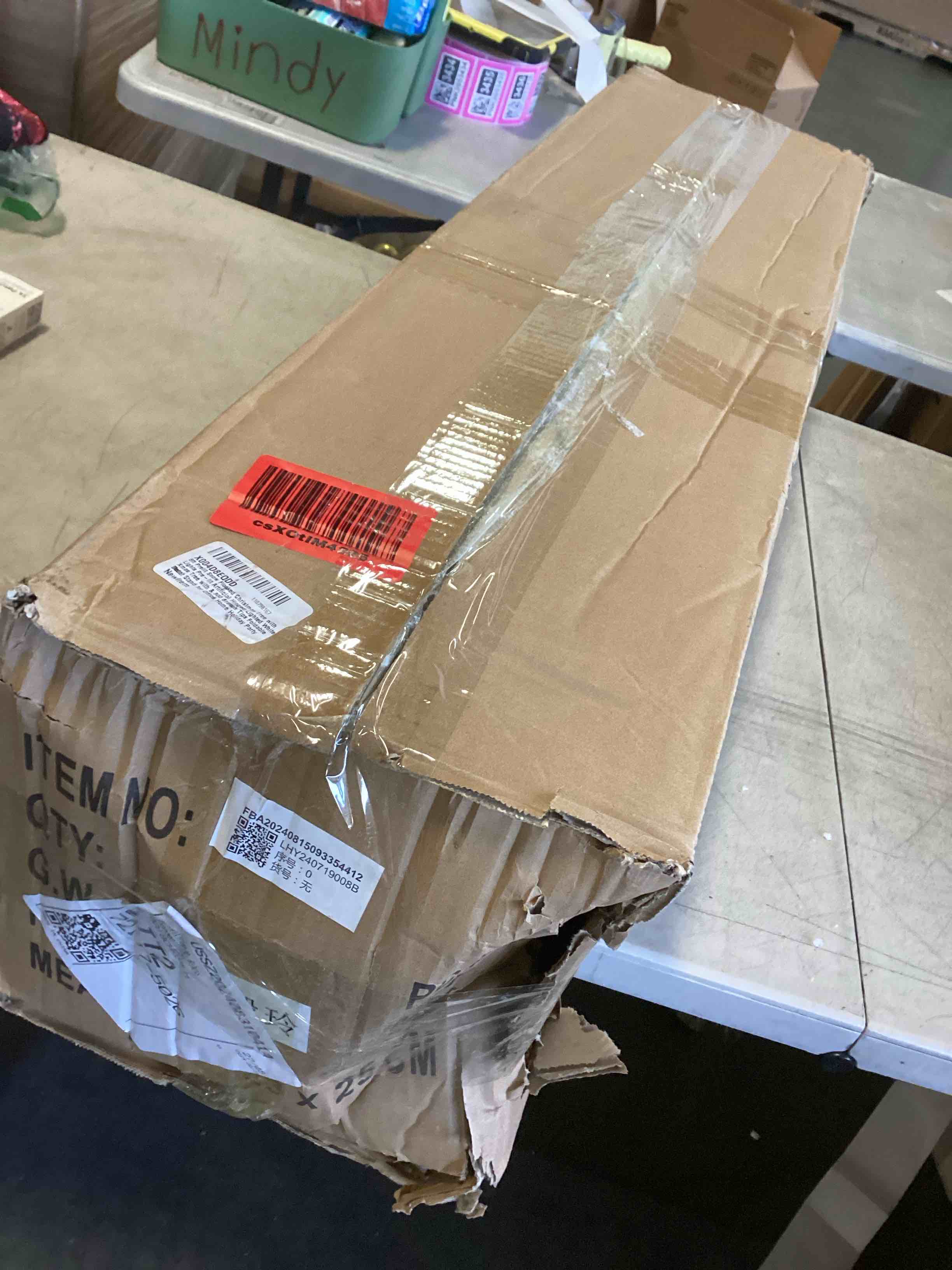 https://s3.amazonaws.com/lotting-images-prod/bidfta/PNK1854368_1739908866971.jpeg