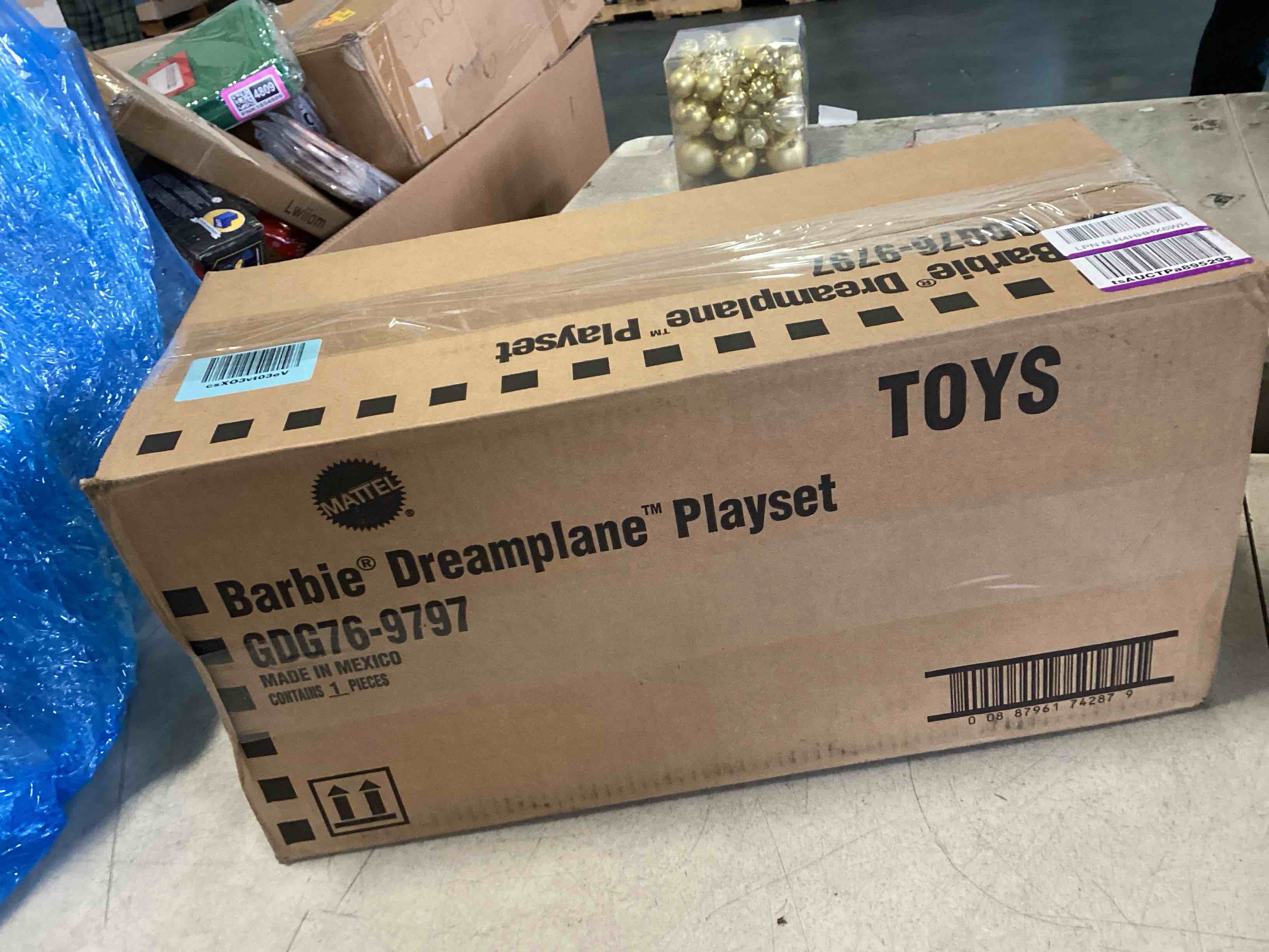 https://s3.amazonaws.com/lotting-images-prod/bidfta/PNK1854948_1740167053085.jpeg