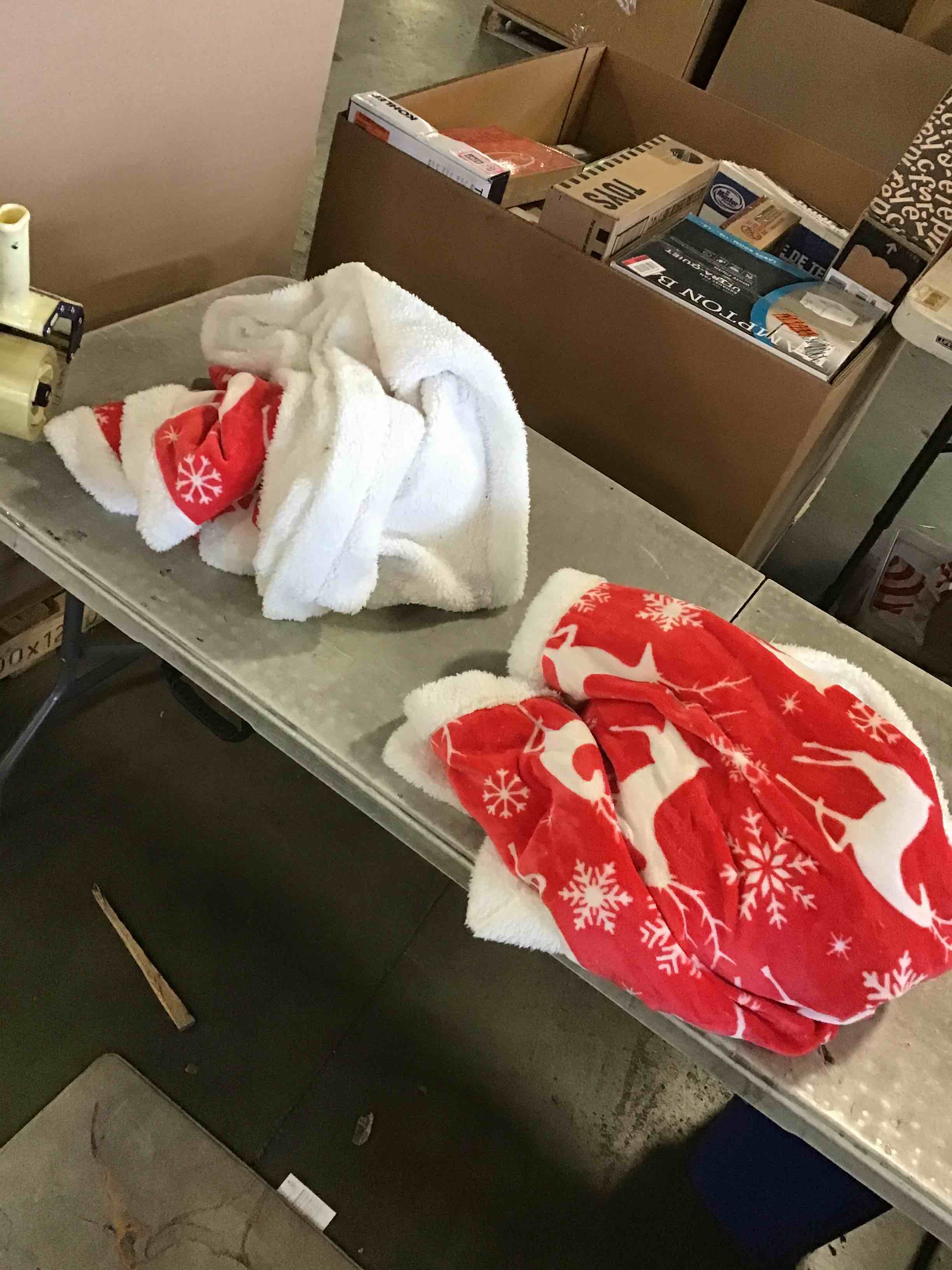 Miscellaneous Assortment Of Christmas Blankets