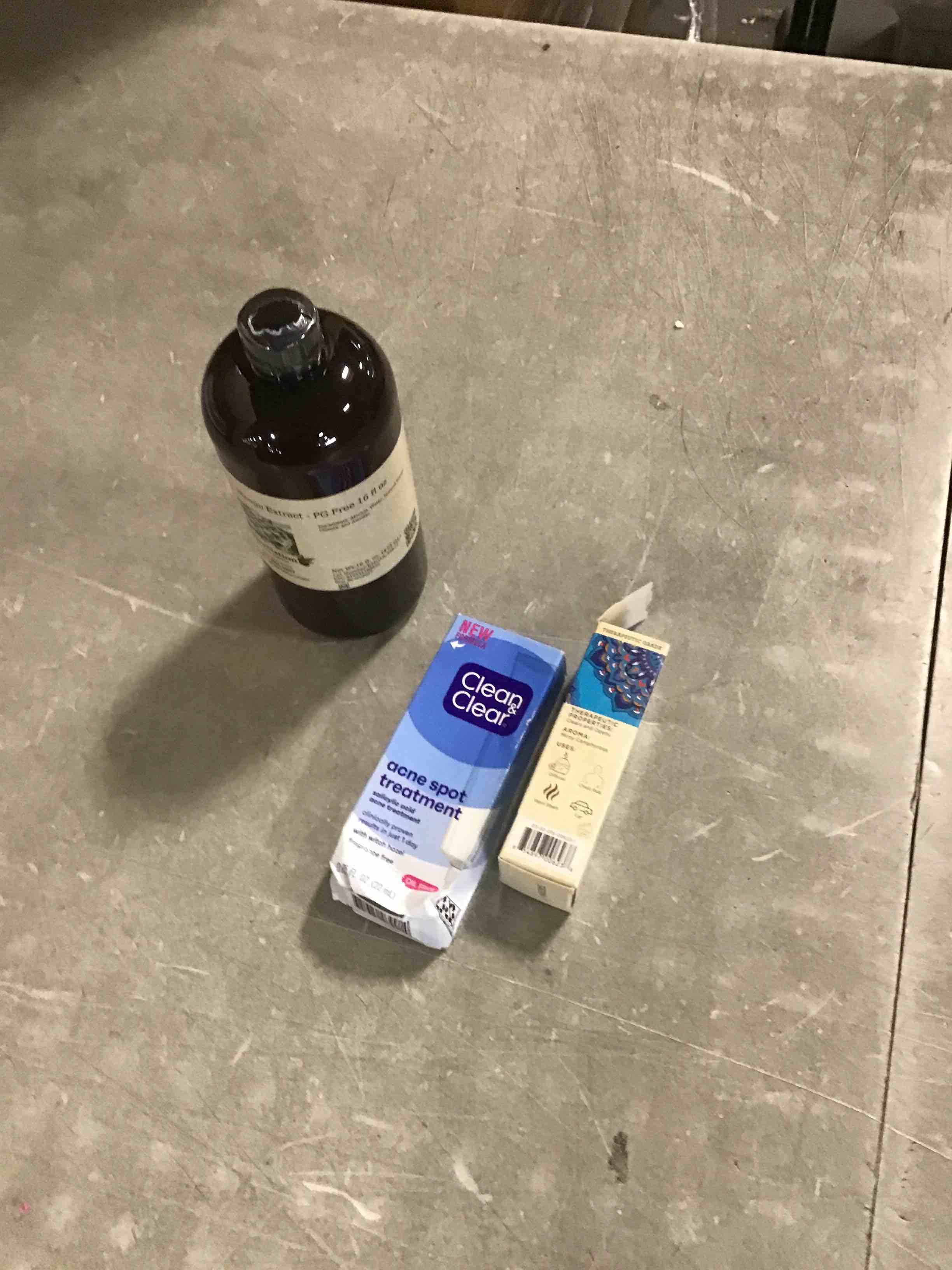 Miscellaneous Assortment Of Small Items