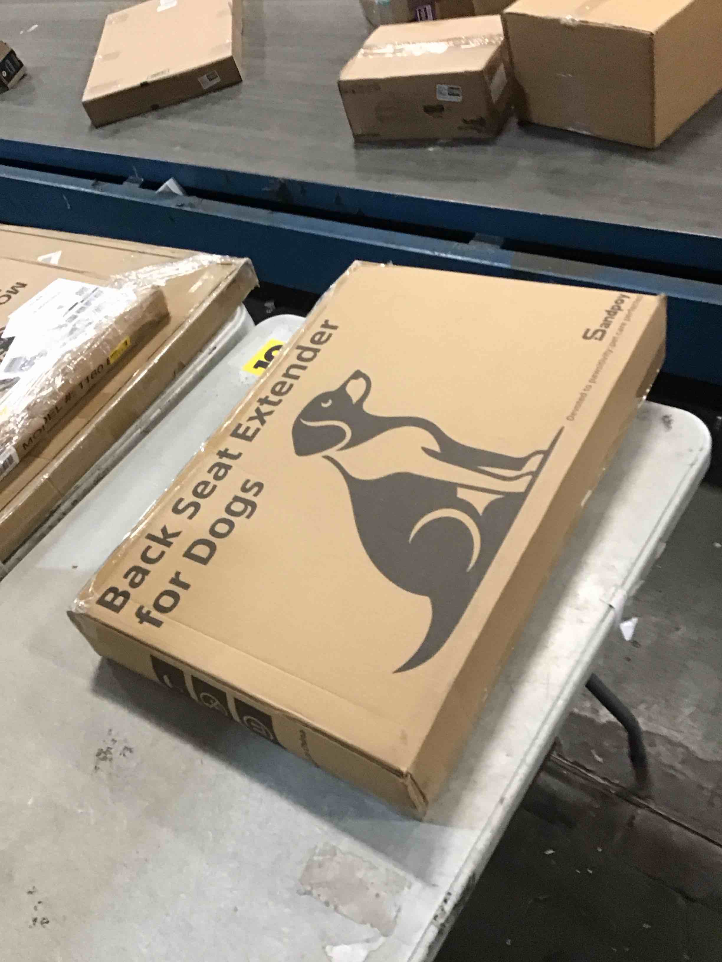 https://s3.amazonaws.com/lotting-images-prod/bidfta/PNK1856752_1740688313462.jpeg