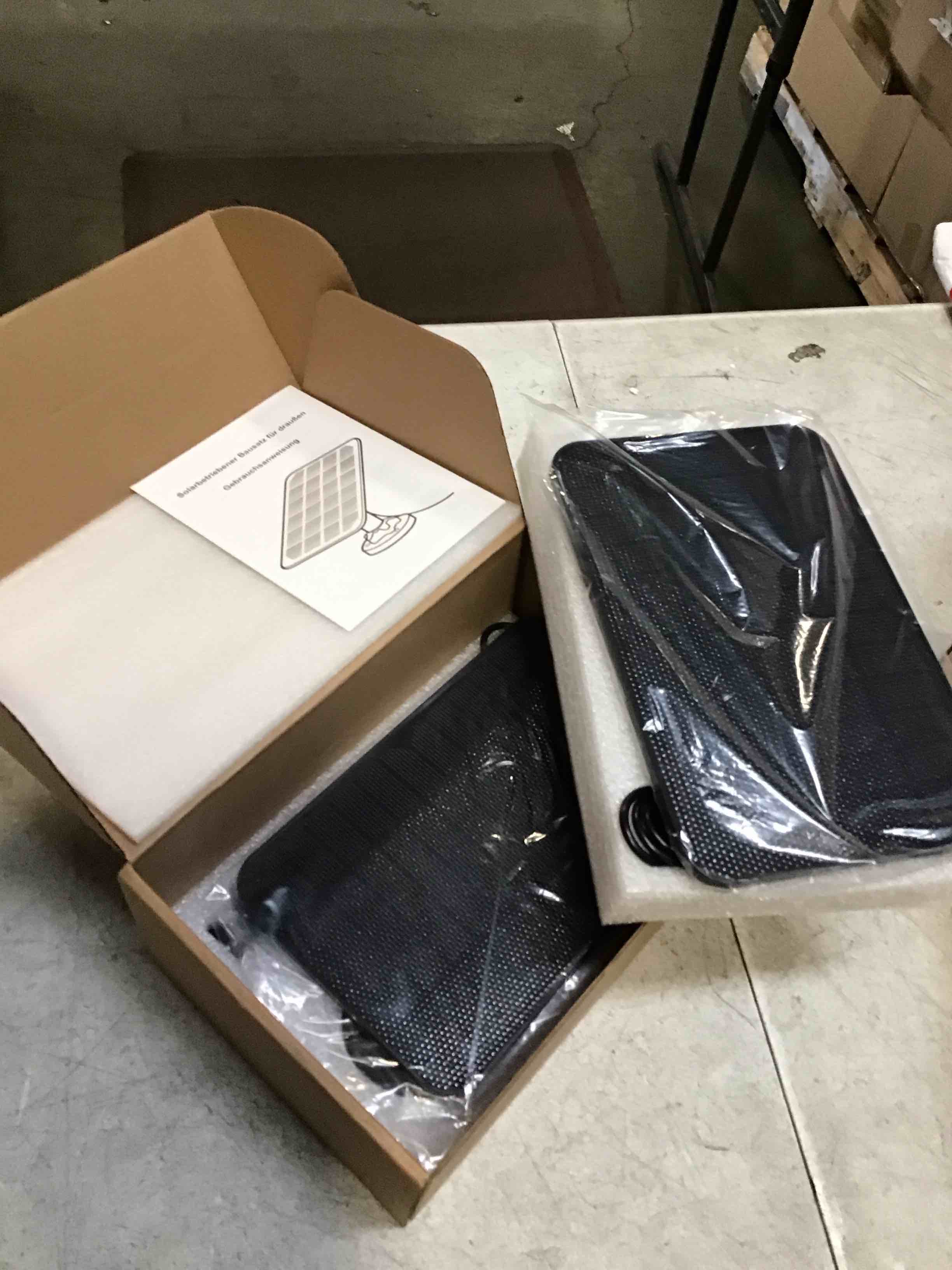 https://s3.amazonaws.com/lotting-images-prod/bidfta/PNK1857731_1742414004655.jpeg