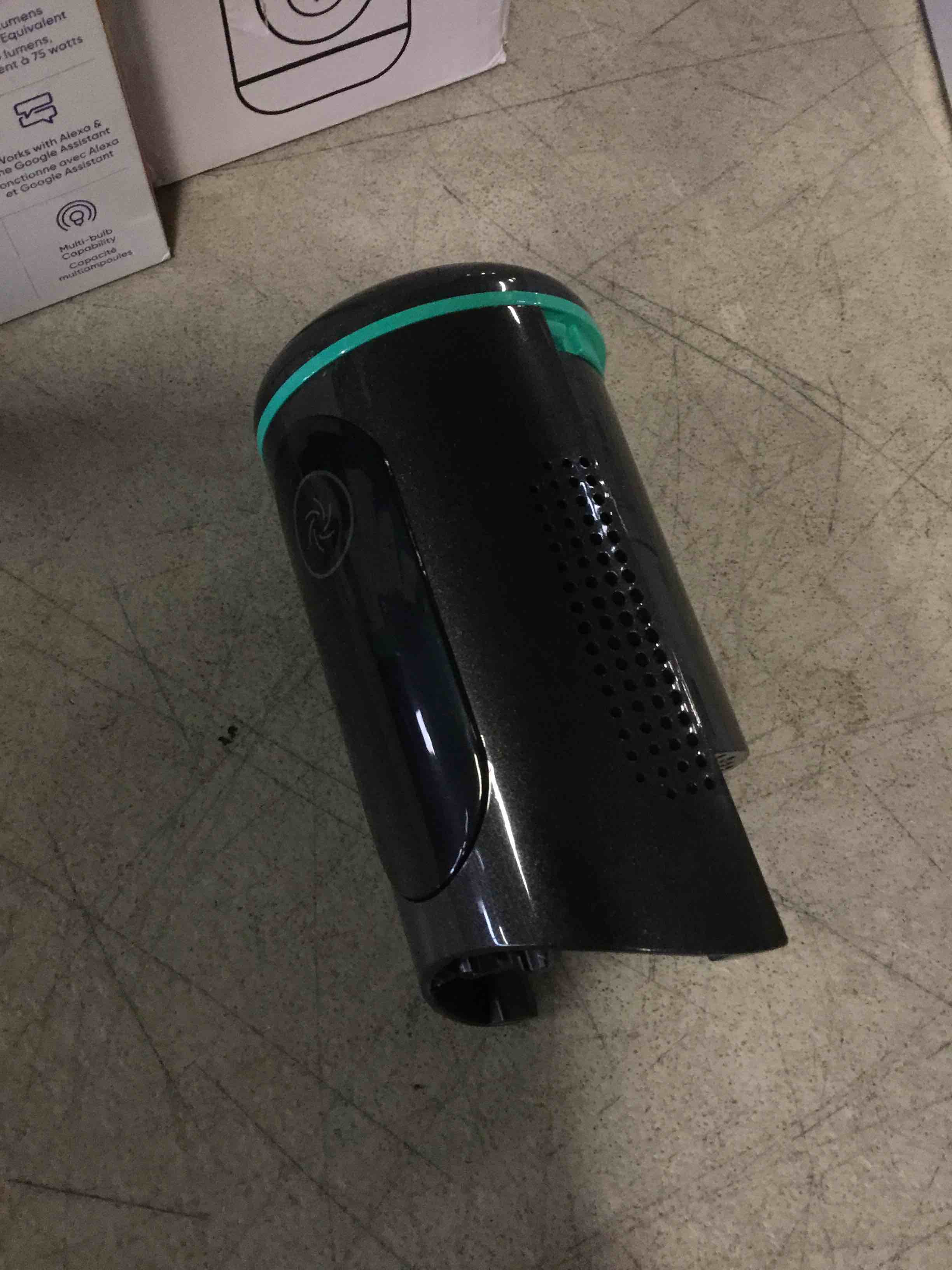 https://s3.amazonaws.com/lotting-images-prod/bidfta/PNK1858217_1738935991290.jpeg