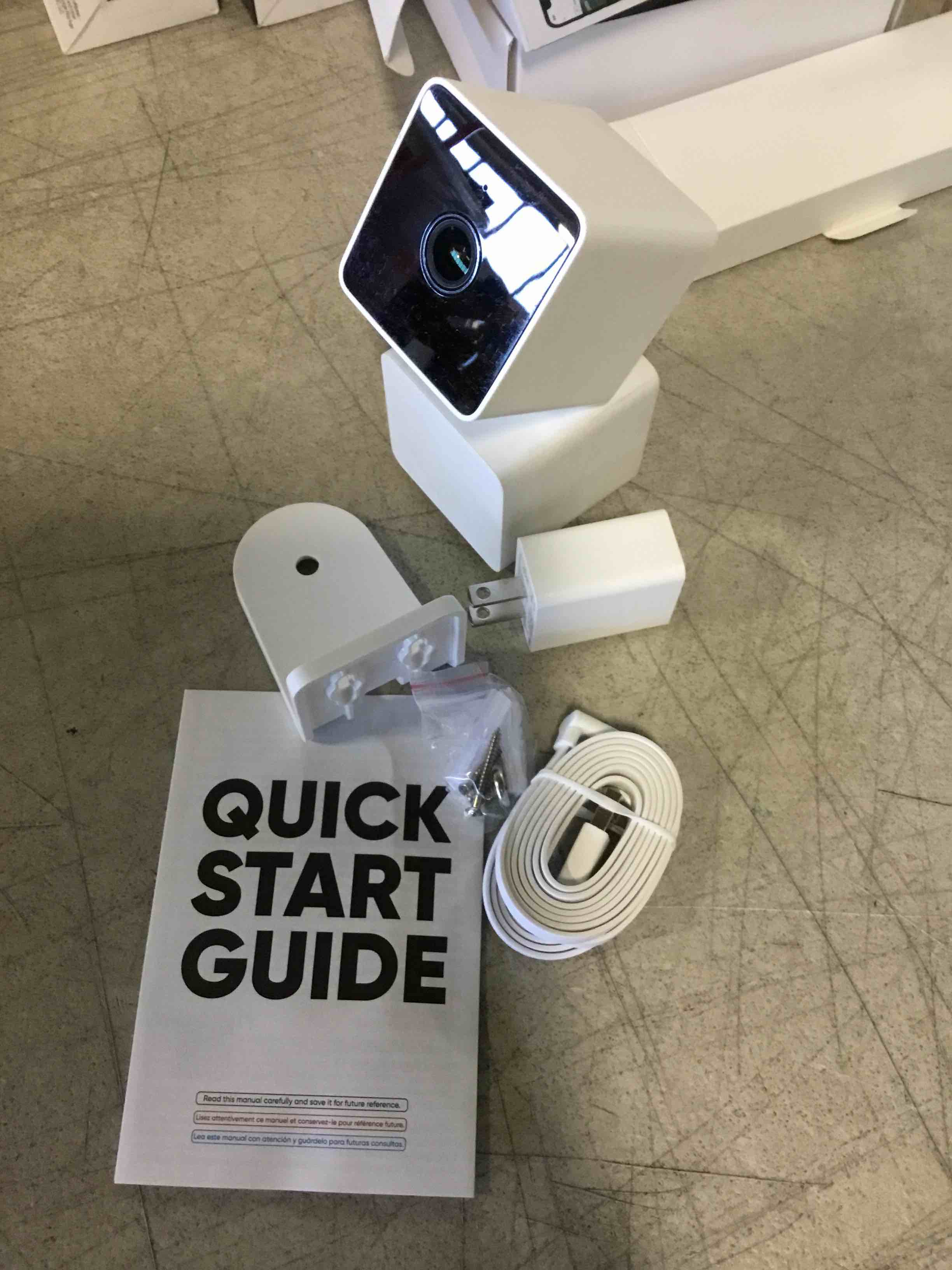 https://s3.amazonaws.com/lotting-images-prod/bidfta/PNK1858363_1738957378193.jpeg