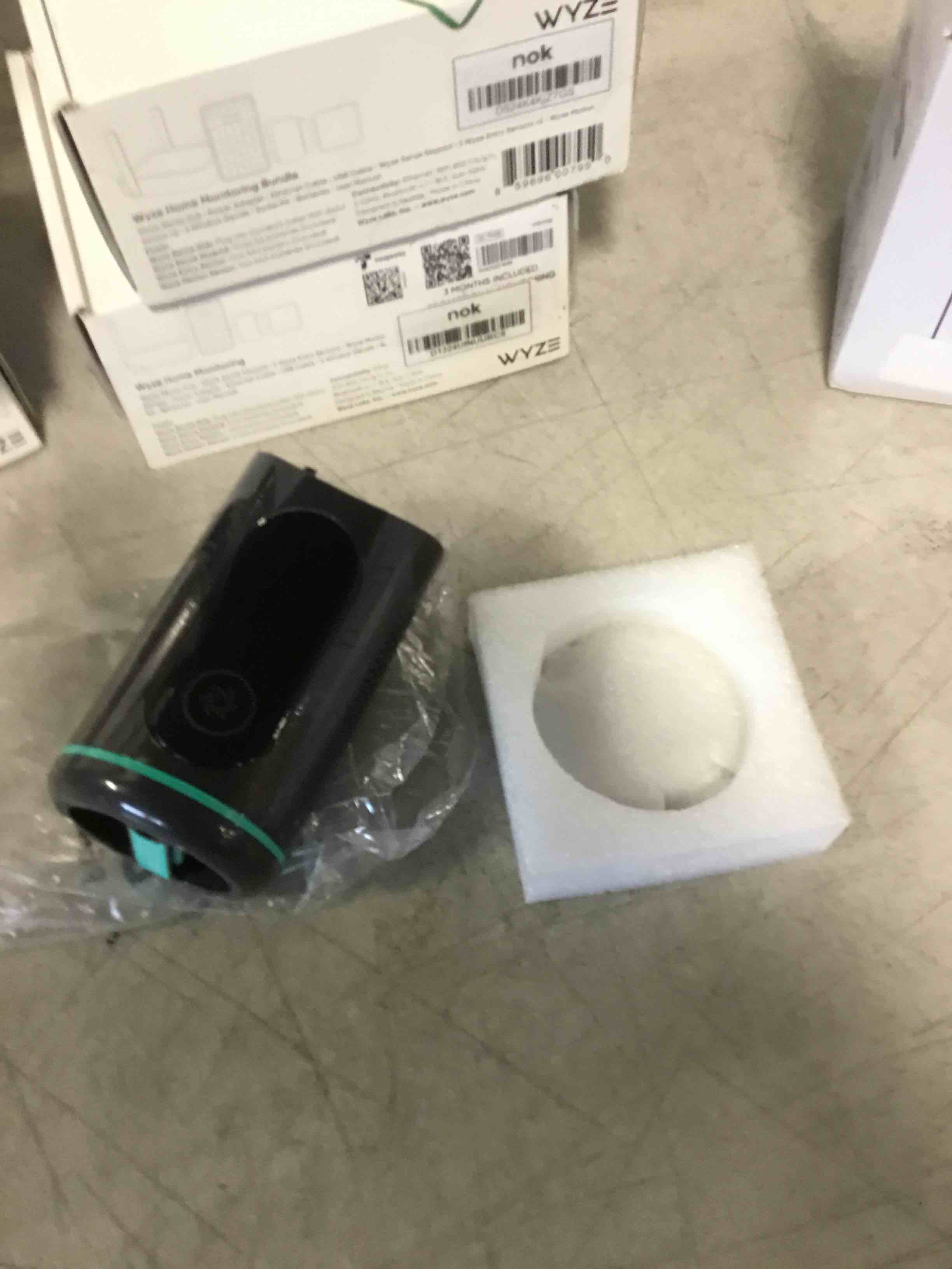 Wyze Battery Pack (Only Compatible with Wyze Cordless Vacuum S - 300W, Max 20kpa) – 43.2Wh High-Capacity Lithium Ion Battery for Up to 40 Minutes of Fade-Free Power in ECO Mode