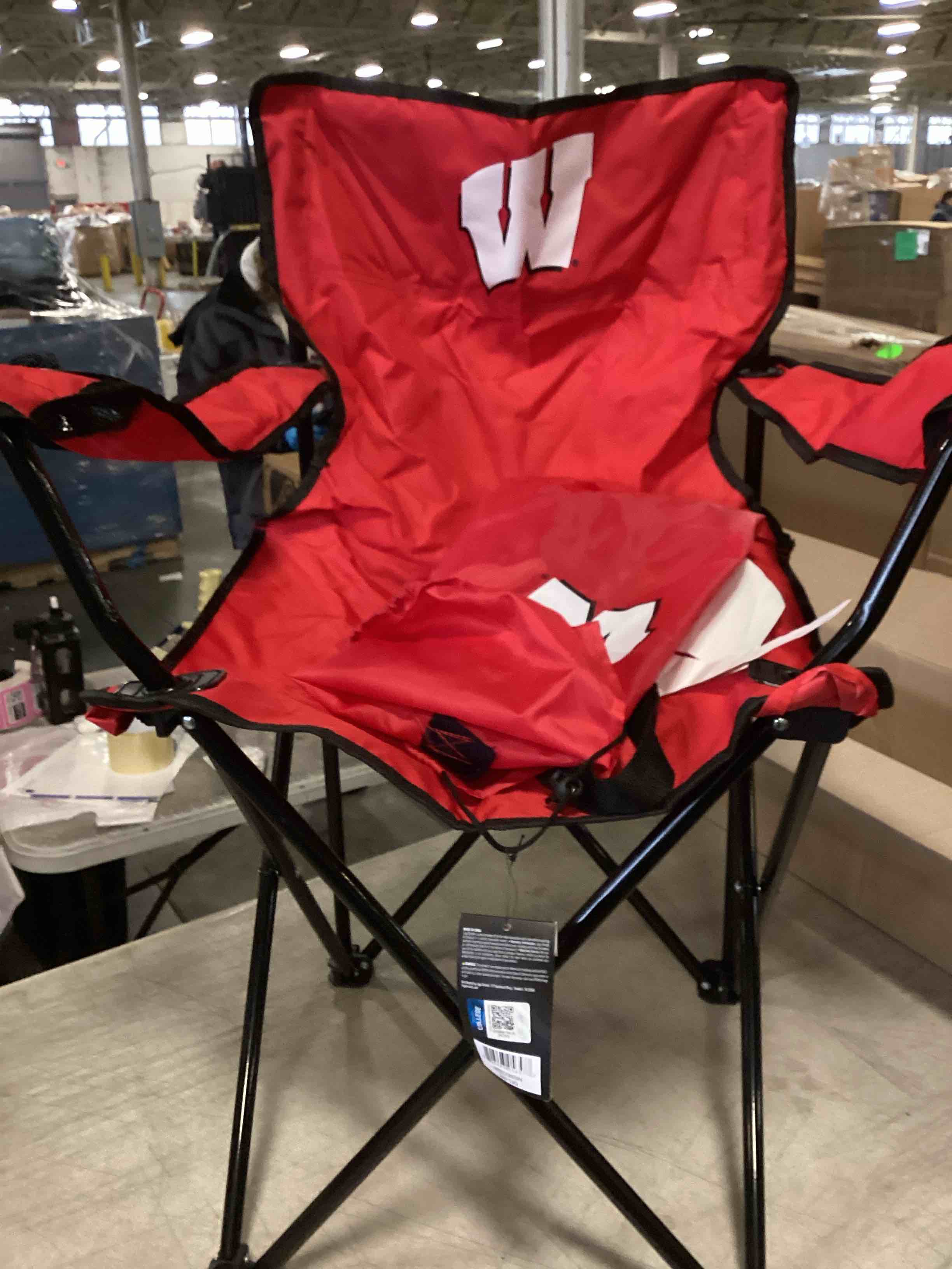 Logo Brands Officially Licensed NCAA Unisex Quad Chair, One Size, Team Color Wisconsin Badgers One Size