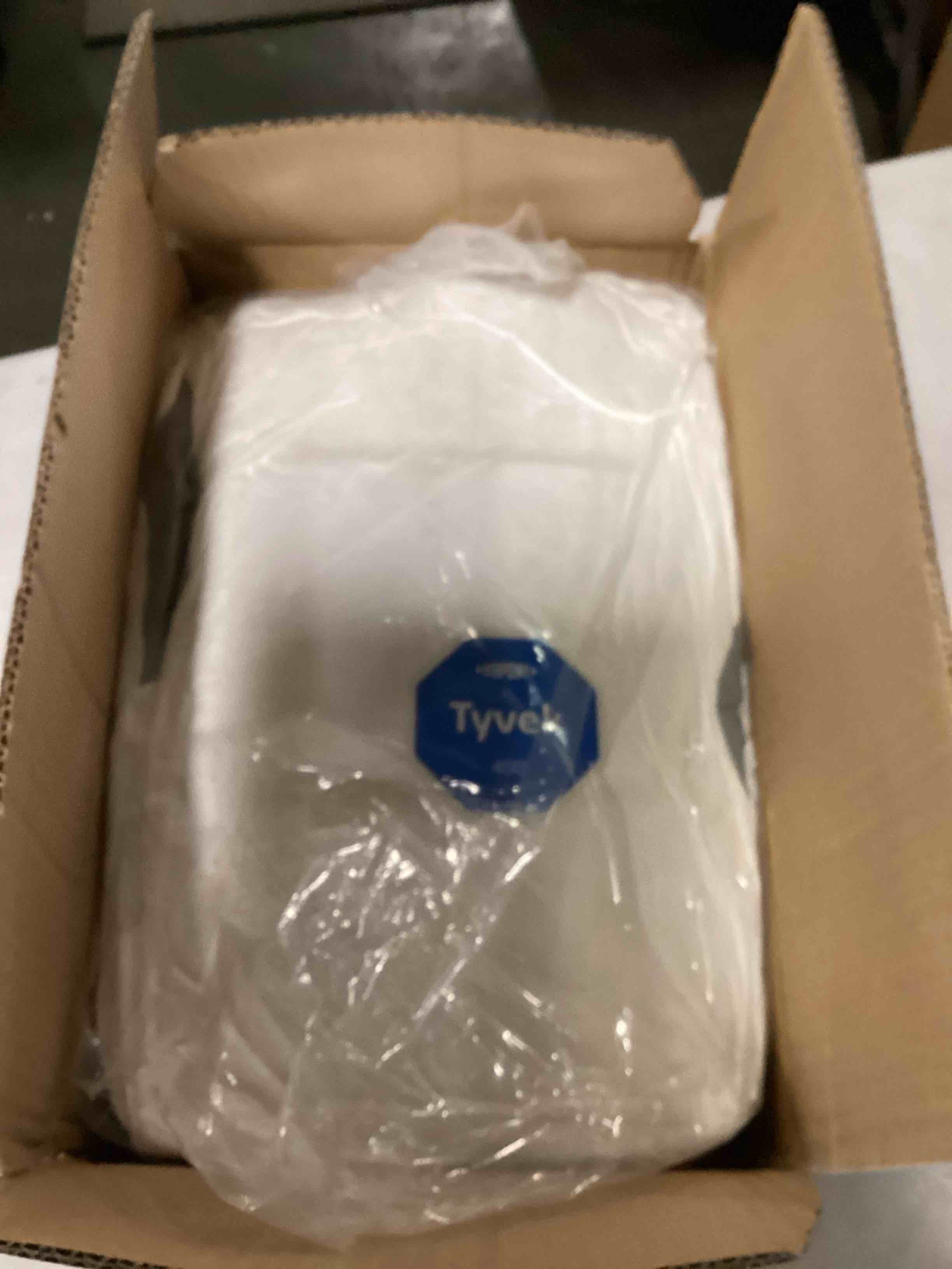 https://s3.amazonaws.com/lotting-images-prod/bidfta/PNK1859329_1741269008072.jpeg