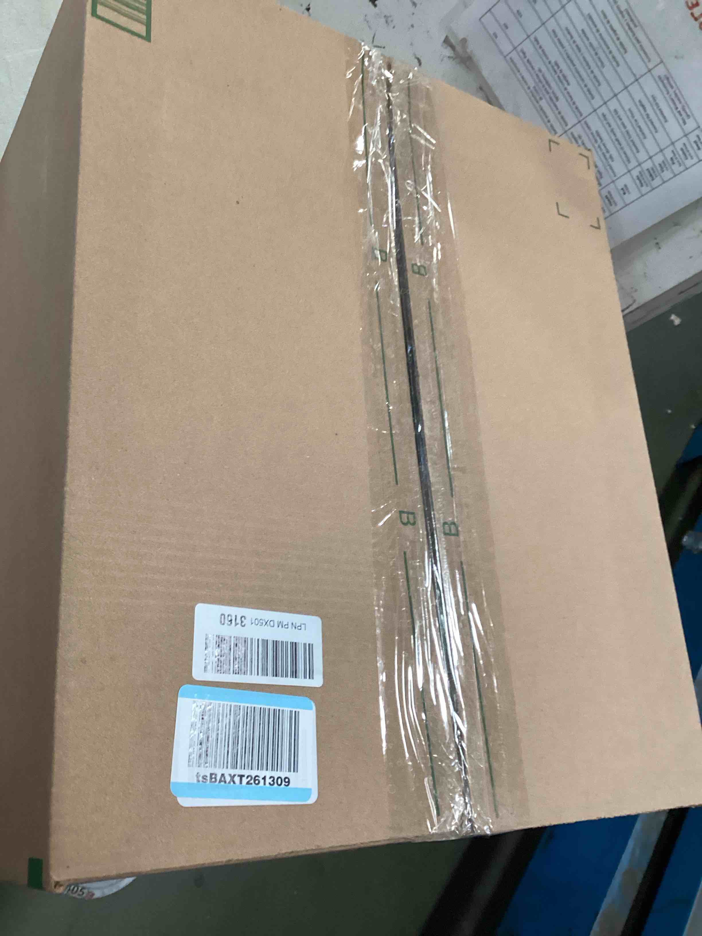 https://s3.amazonaws.com/lotting-images-prod/bidfta/PNK1860231_1749481193506.jpeg