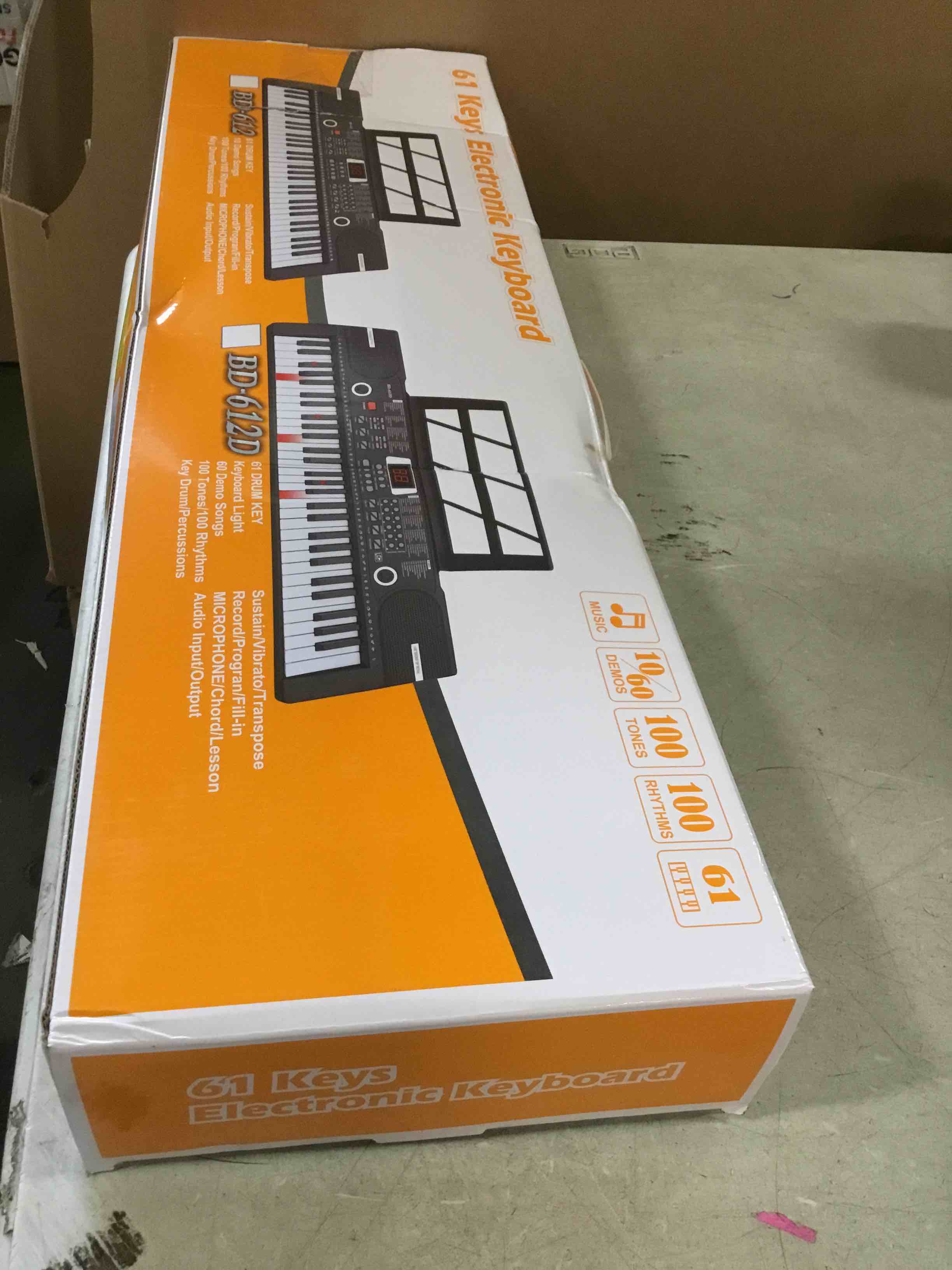 https://s3.amazonaws.com/lotting-images-prod/bidfta/PNK1863338_1747236387608.jpeg