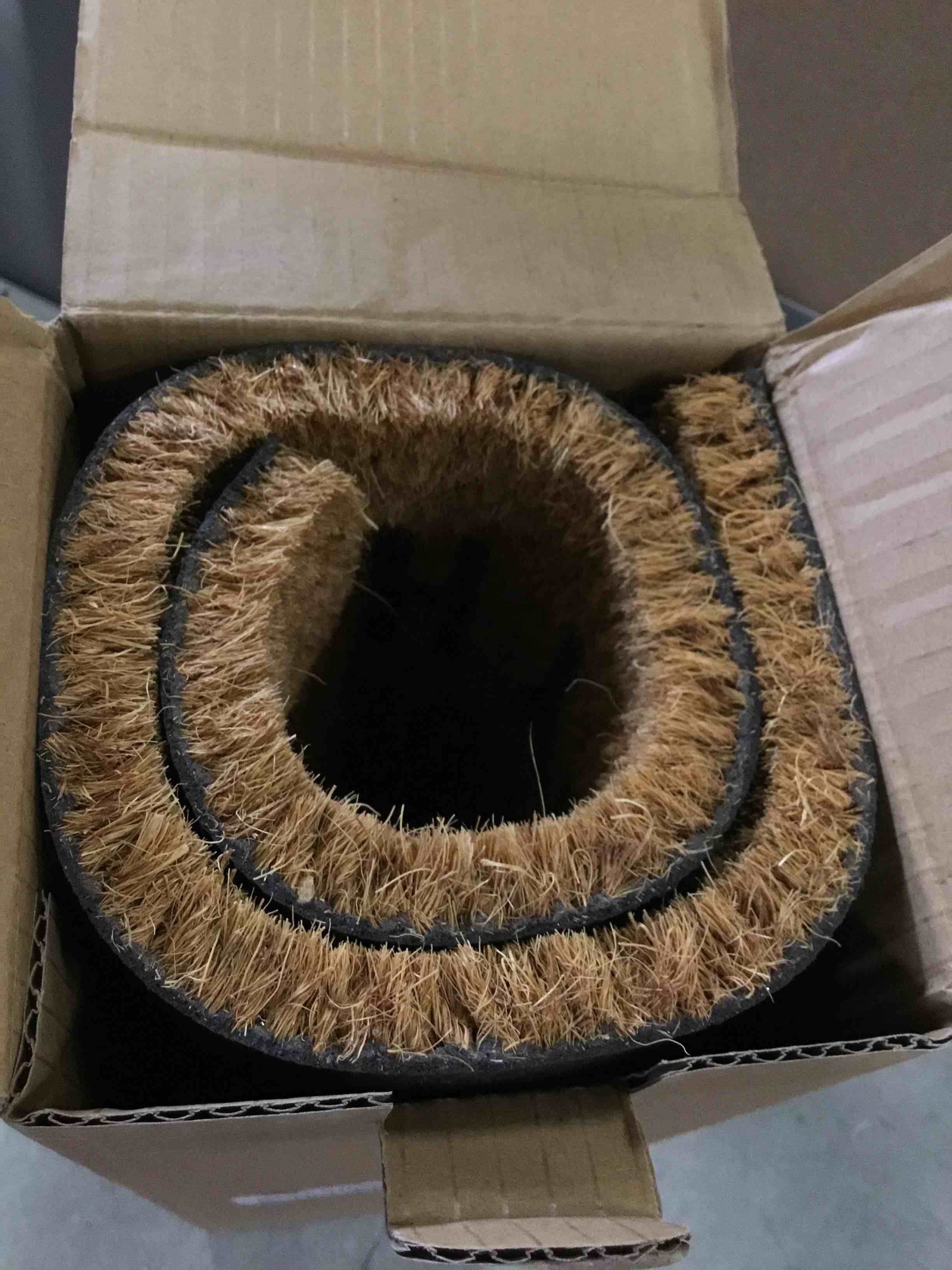 https://s3.amazonaws.com/lotting-images-prod/bidfta/PNK1863850_1747410395399.jpeg