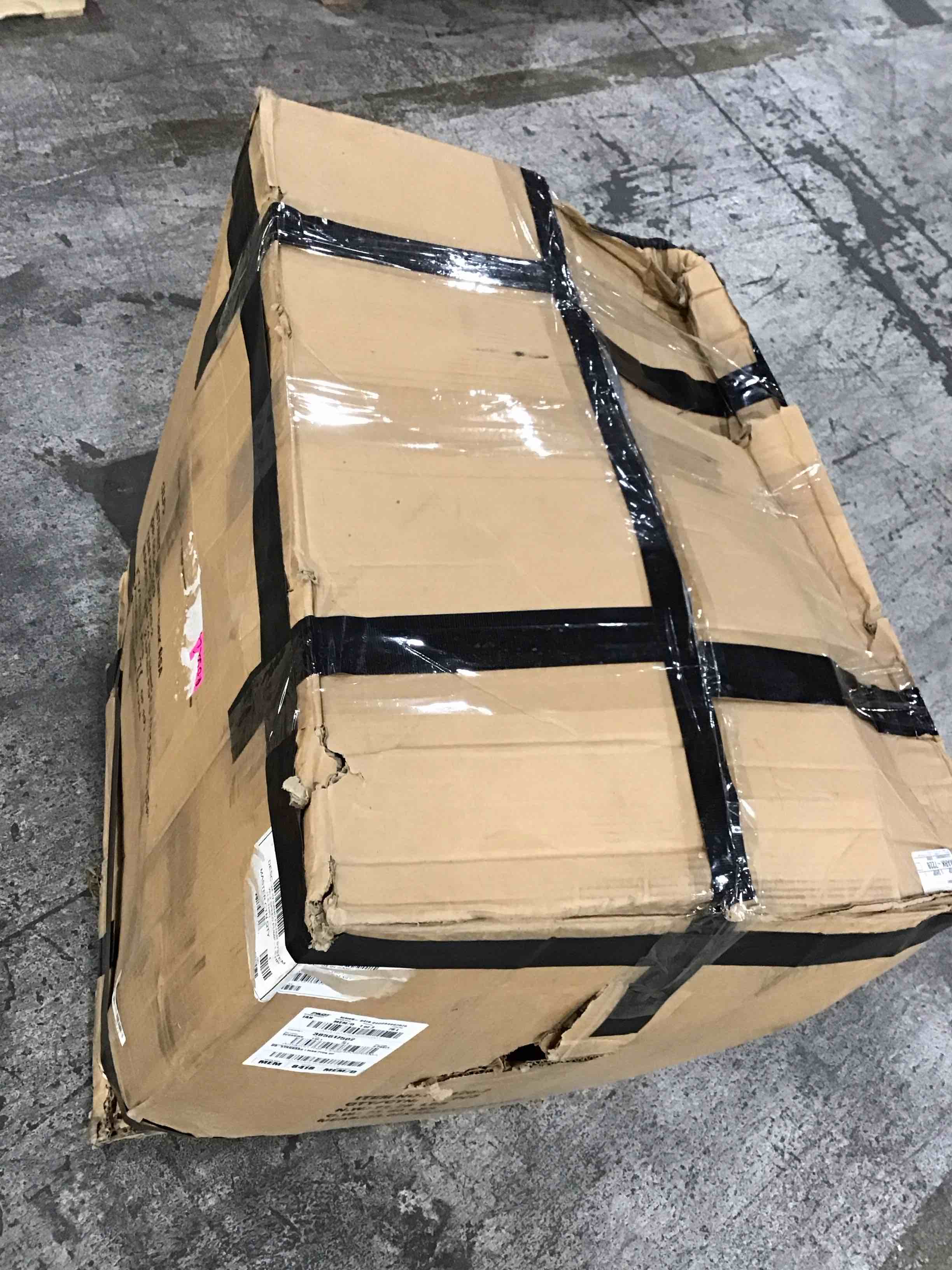 https://s3.amazonaws.com/lotting-images-prod/bidfta/PNK1864344_1742407014829.jpeg