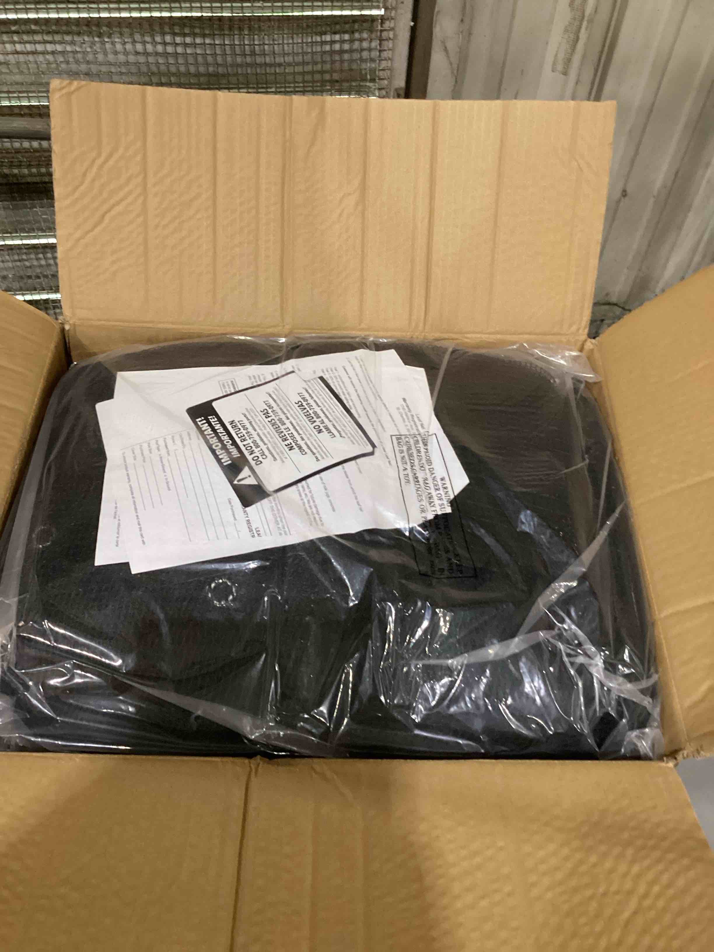 https://s3.amazonaws.com/lotting-images-prod/bidfta/PNK1866329_1750429856818.jpeg