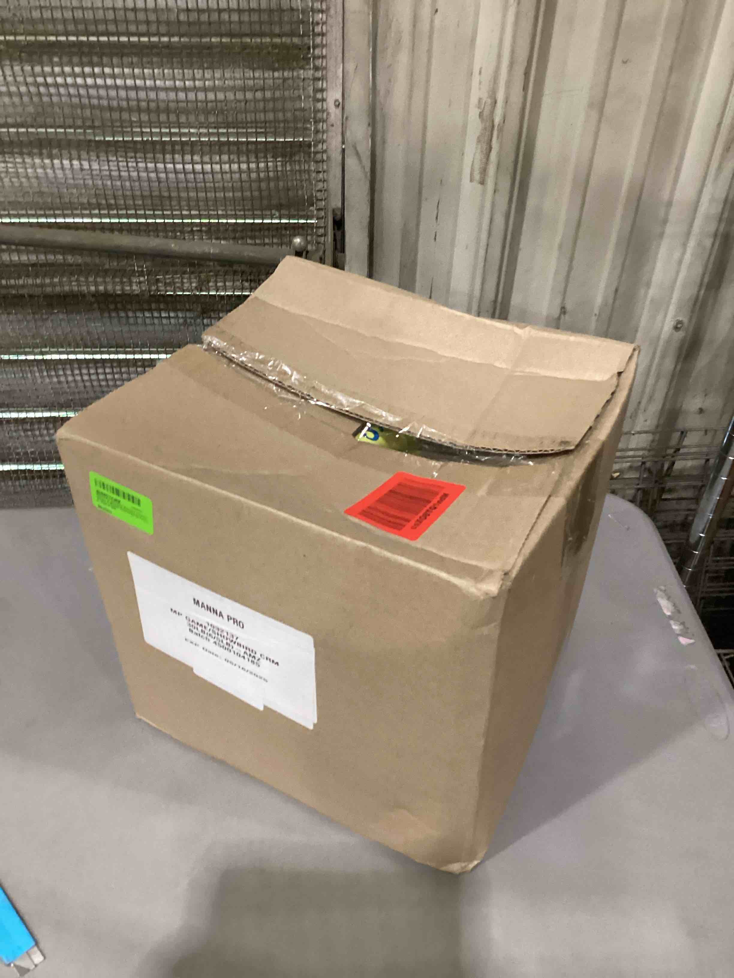 https://s3.amazonaws.com/lotting-images-prod/bidfta/PNK1866332_1750430388807.jpeg