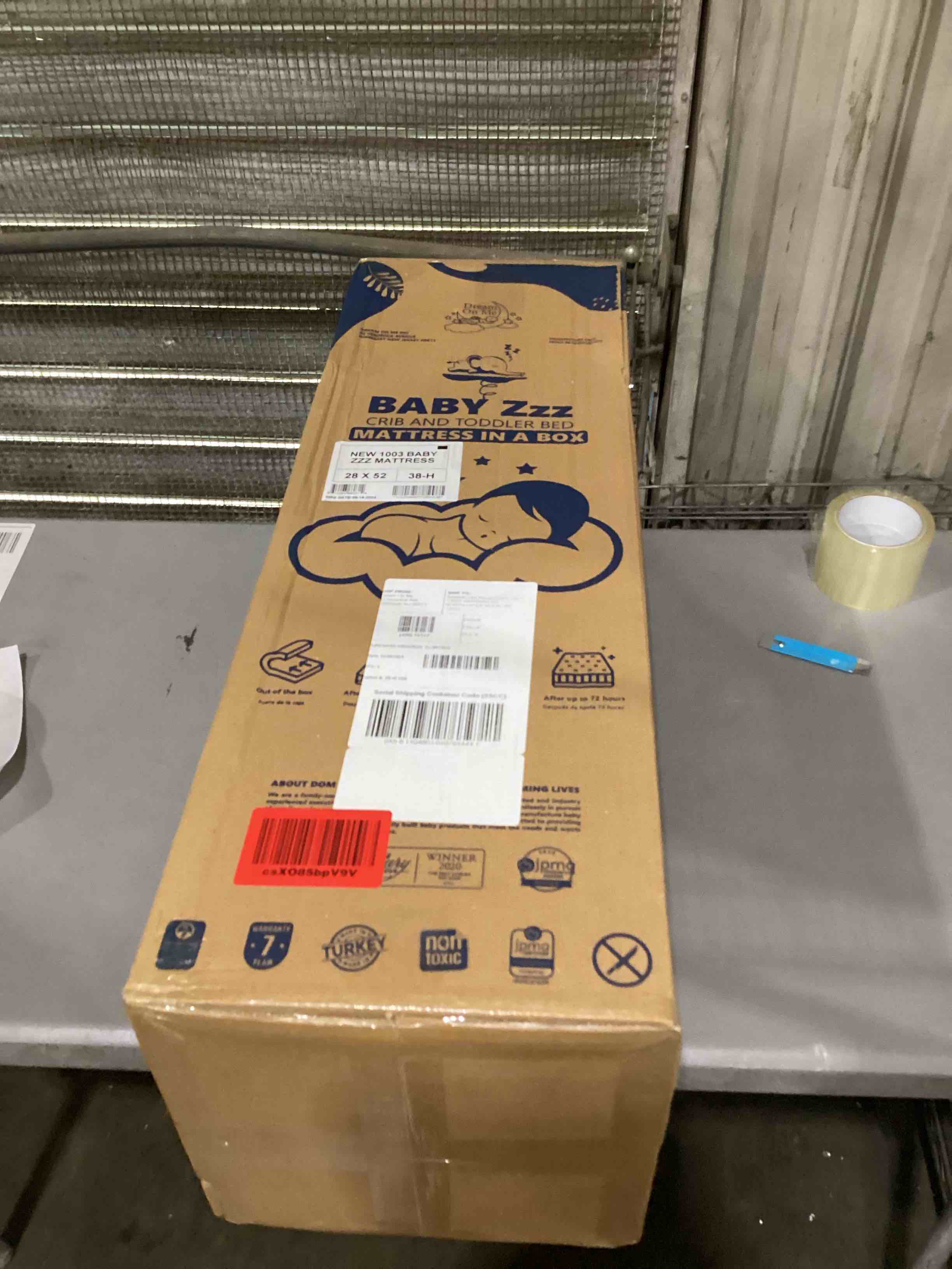 https://s3.amazonaws.com/lotting-images-prod/bidfta/PNK1866347_1750433562298.jpeg